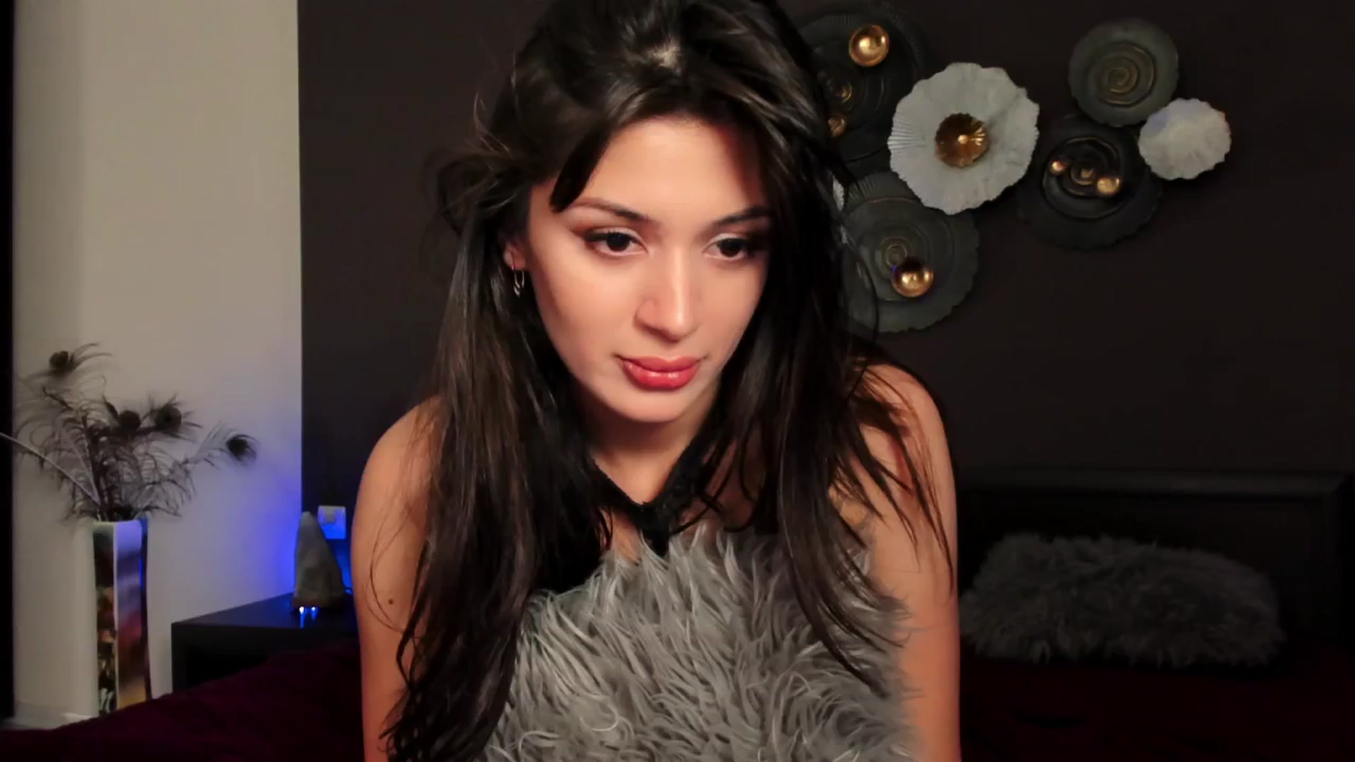 Gallery image thumbnail from Angel_on_Duty's myfreecams stream on, 06/23/2024, 01:01 image 17 of 20