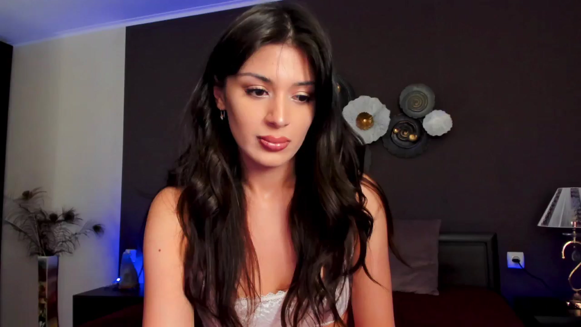Gallery image thumbnail from Angel_on_Duty's myfreecams stream on, 06/25/2024, 21:02 image 12 of 20
