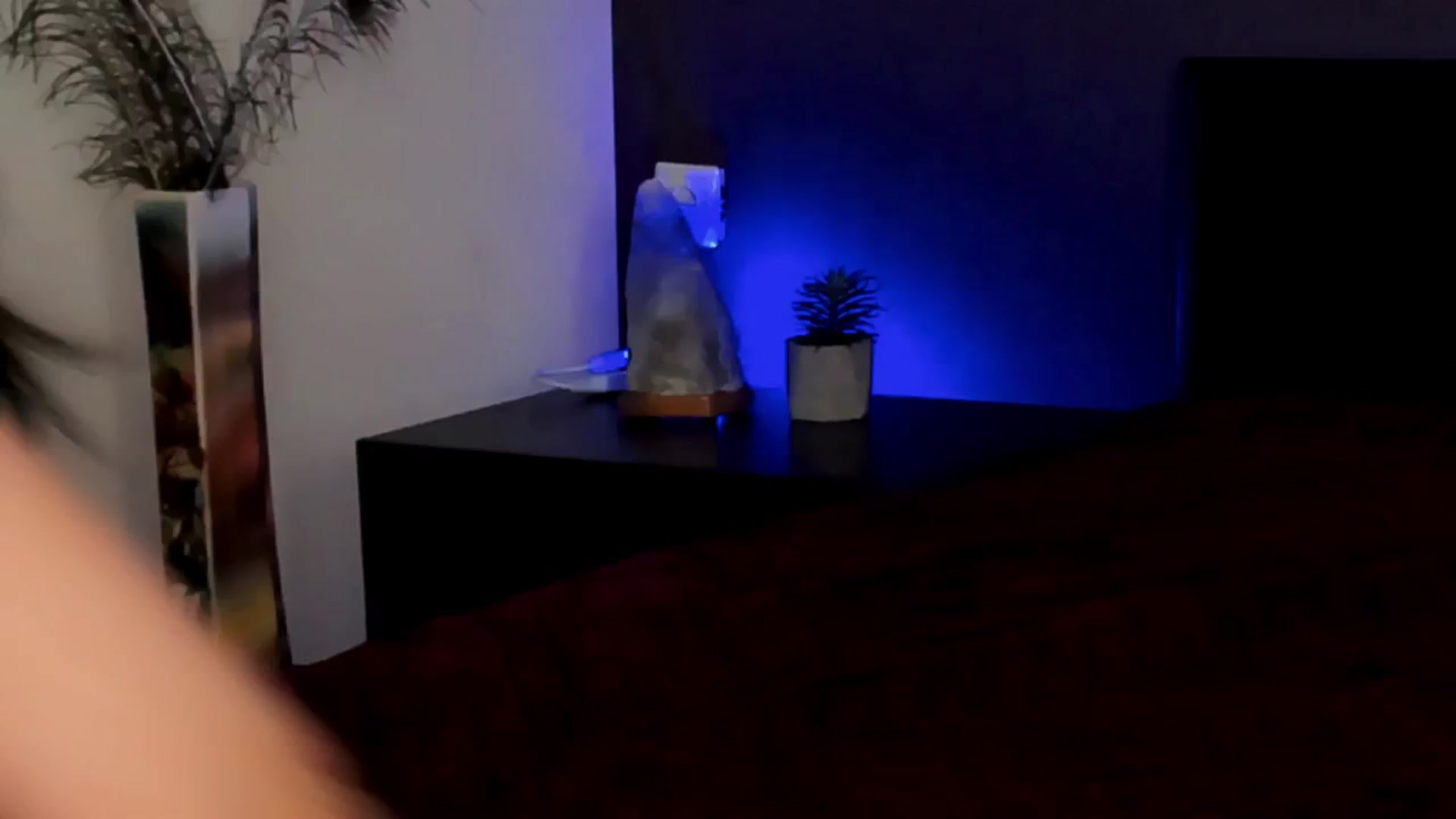 Gallery image thumbnail from Angel_on_Duty's myfreecams stream on, 06/27/2024, 24:58 image 15 of 20