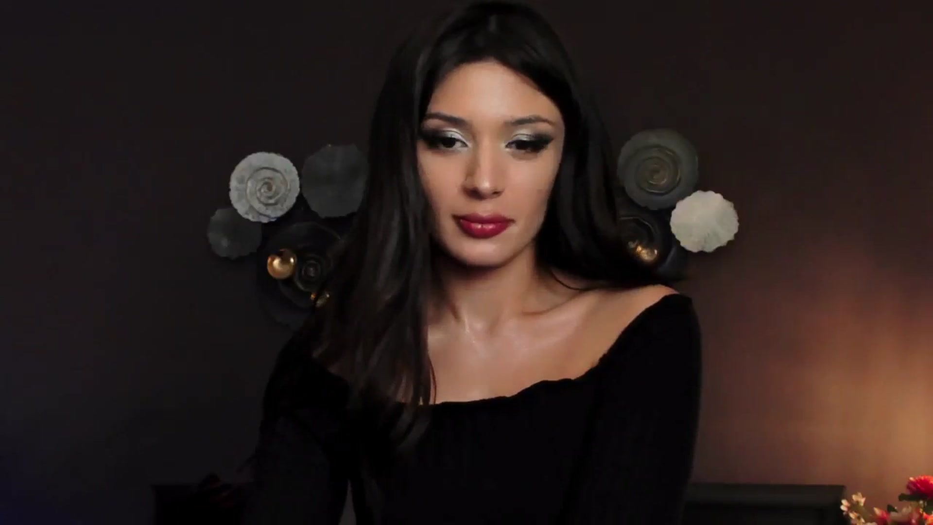 Gallery image thumbnail from Angel_on_Duty's myfreecams stream on, 07/02/2024, 23:48 image 15 of 20
