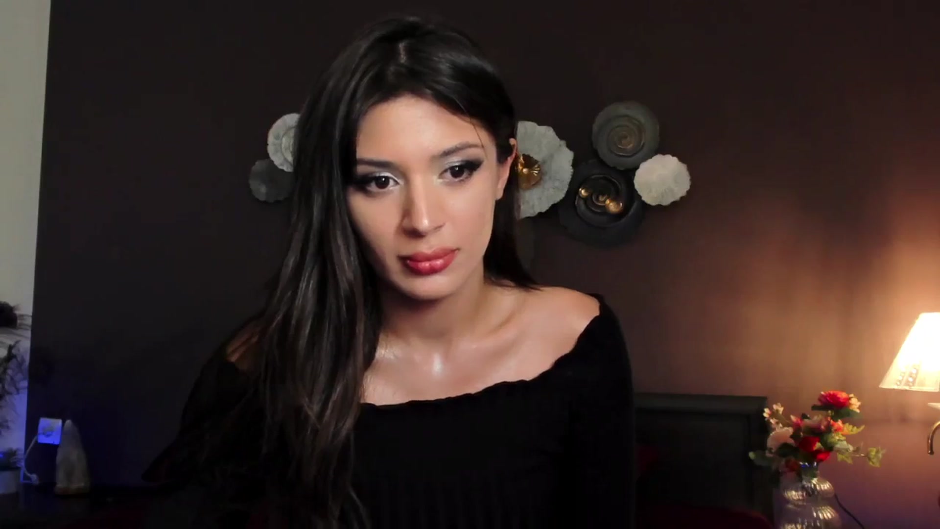 Gallery image thumbnail from Angel_on_Duty's myfreecams stream on, 07/02/2024, 23:48 image 8 of 20