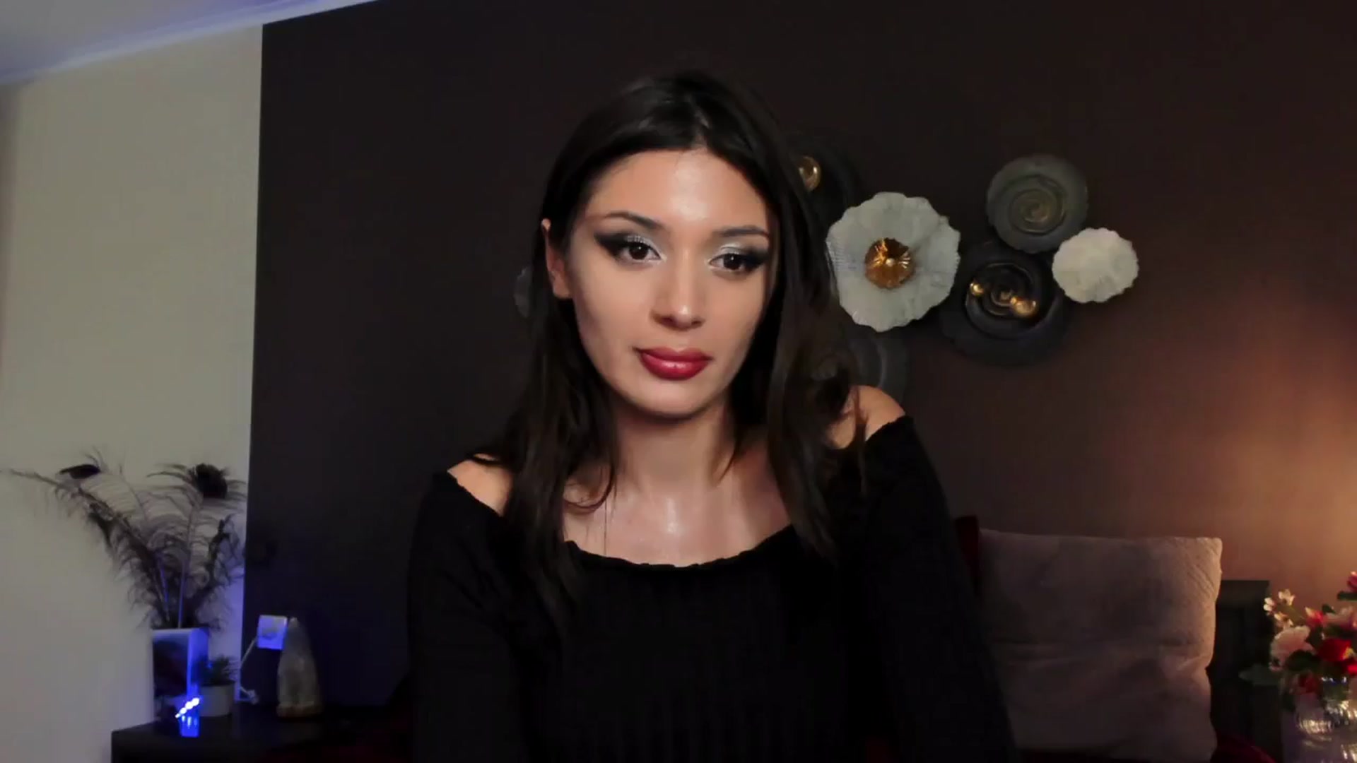 Gallery image thumbnail from Angel_on_Duty's myfreecams stream on, 07/03/2024, 02:17 image 20 of 20