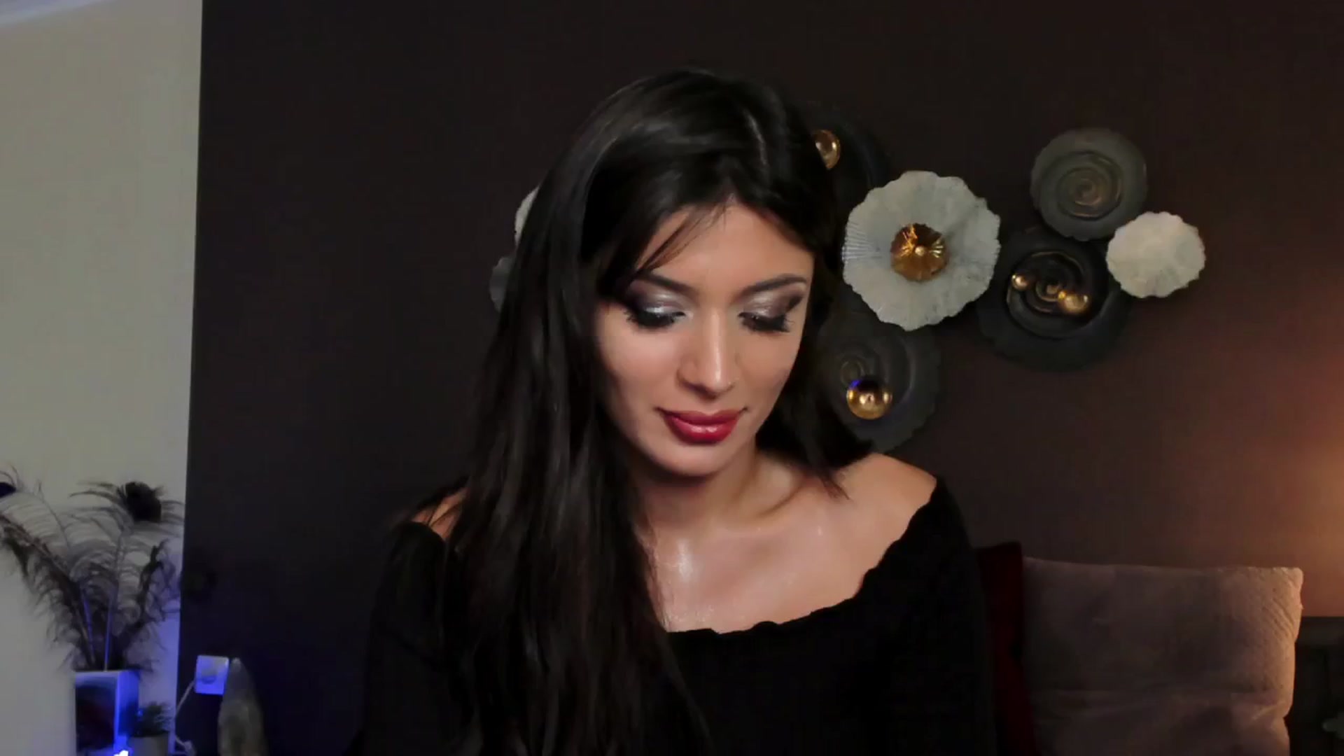 Gallery image thumbnail from Angel_on_Duty's myfreecams stream on, 07/03/2024, 02:17 image 16 of 20
