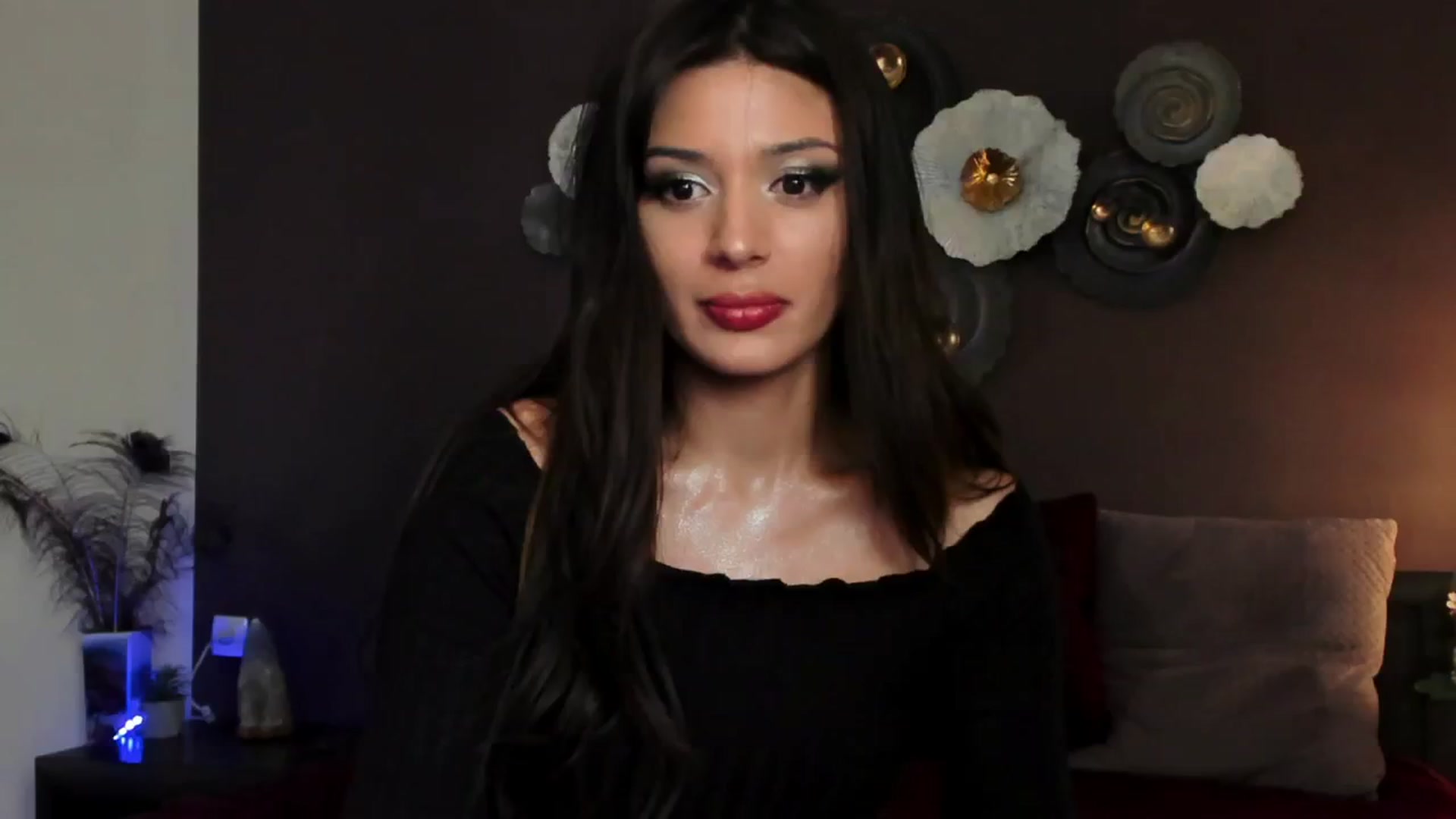 Gallery image thumbnail from Angel_on_Duty's myfreecams stream on, 07/03/2024, 02:17 image 3 of 20