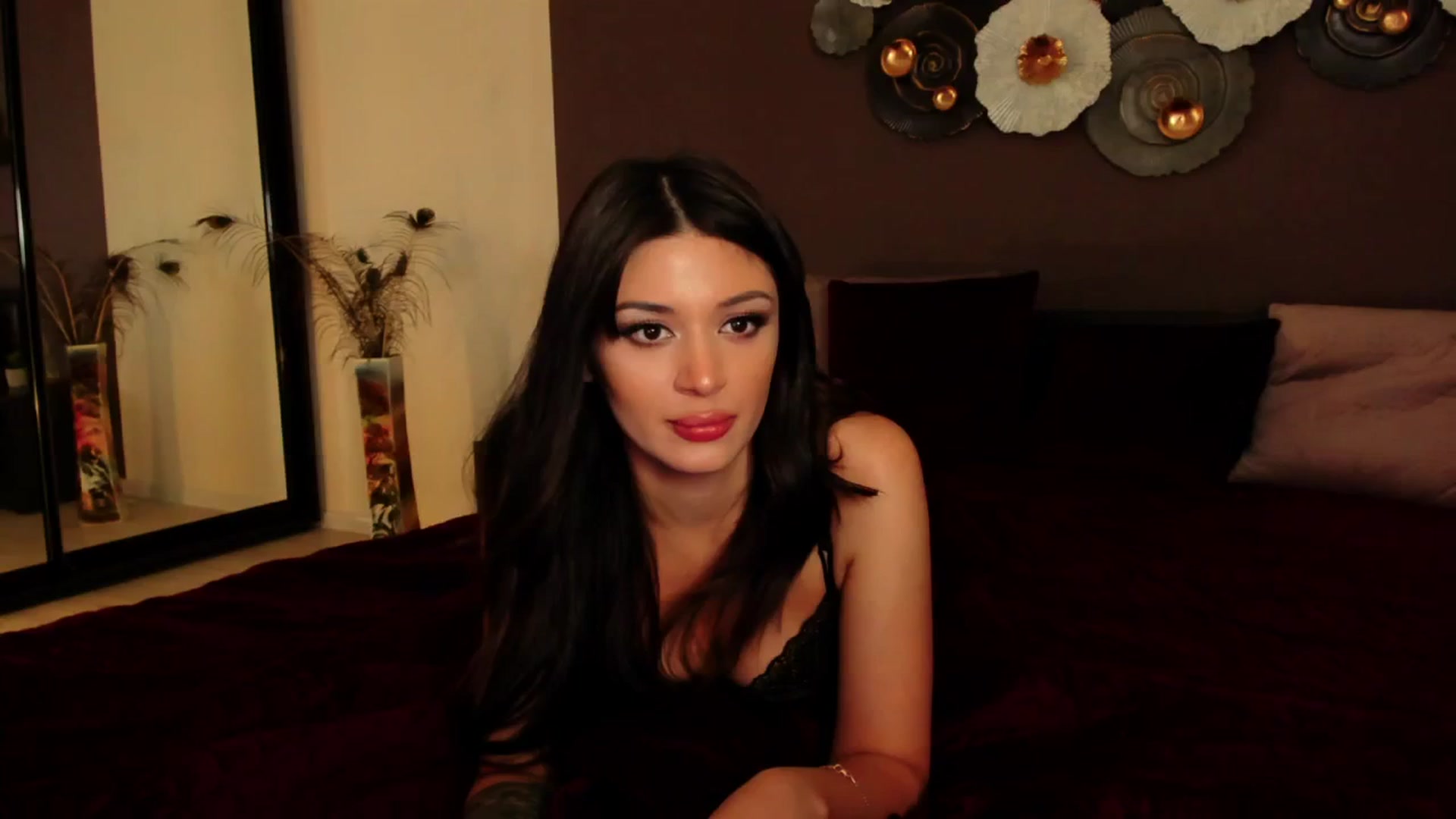 Gallery image thumbnail from Angel_on_Duty's myfreecams stream on, 07/11/2024, 24:21 image 1 of 20