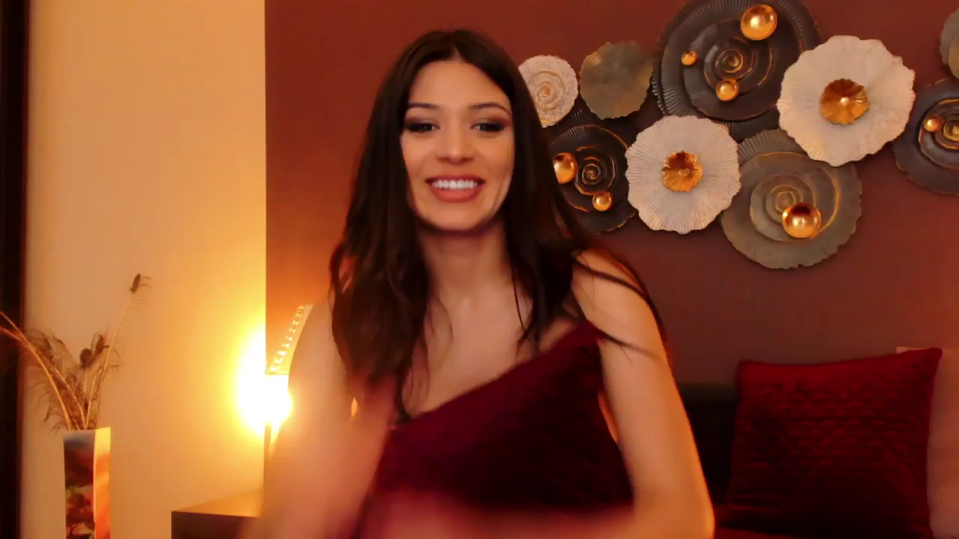 Gallery image thumbnail from Angel_on_Duty's myfreecams stream on, 07/17/2024, 23:29 image 20 of 20