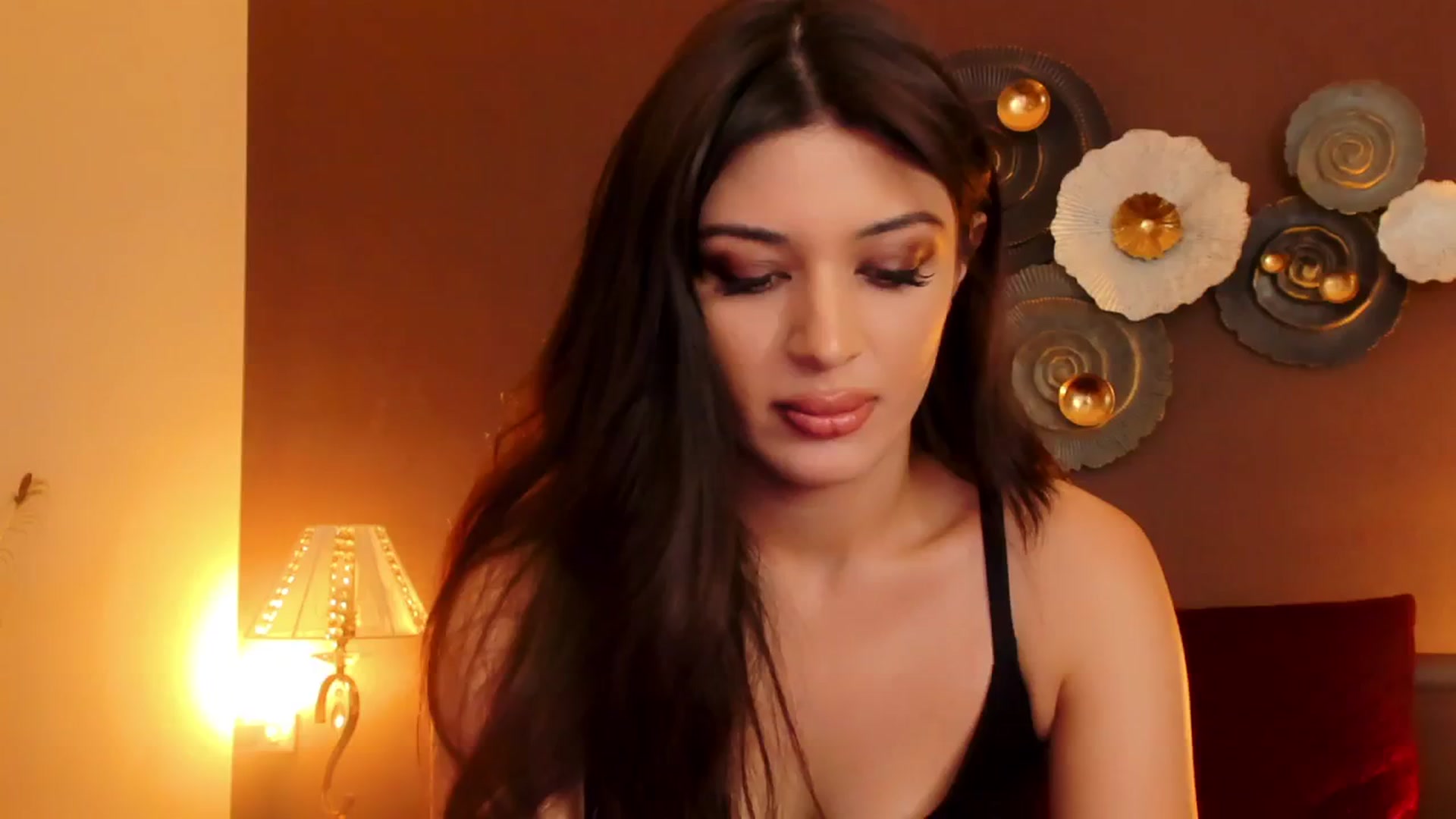 Gallery image thumbnail from Angel_on_Duty's myfreecams stream on, 07/18/2024, 22:25 image 6 of 20