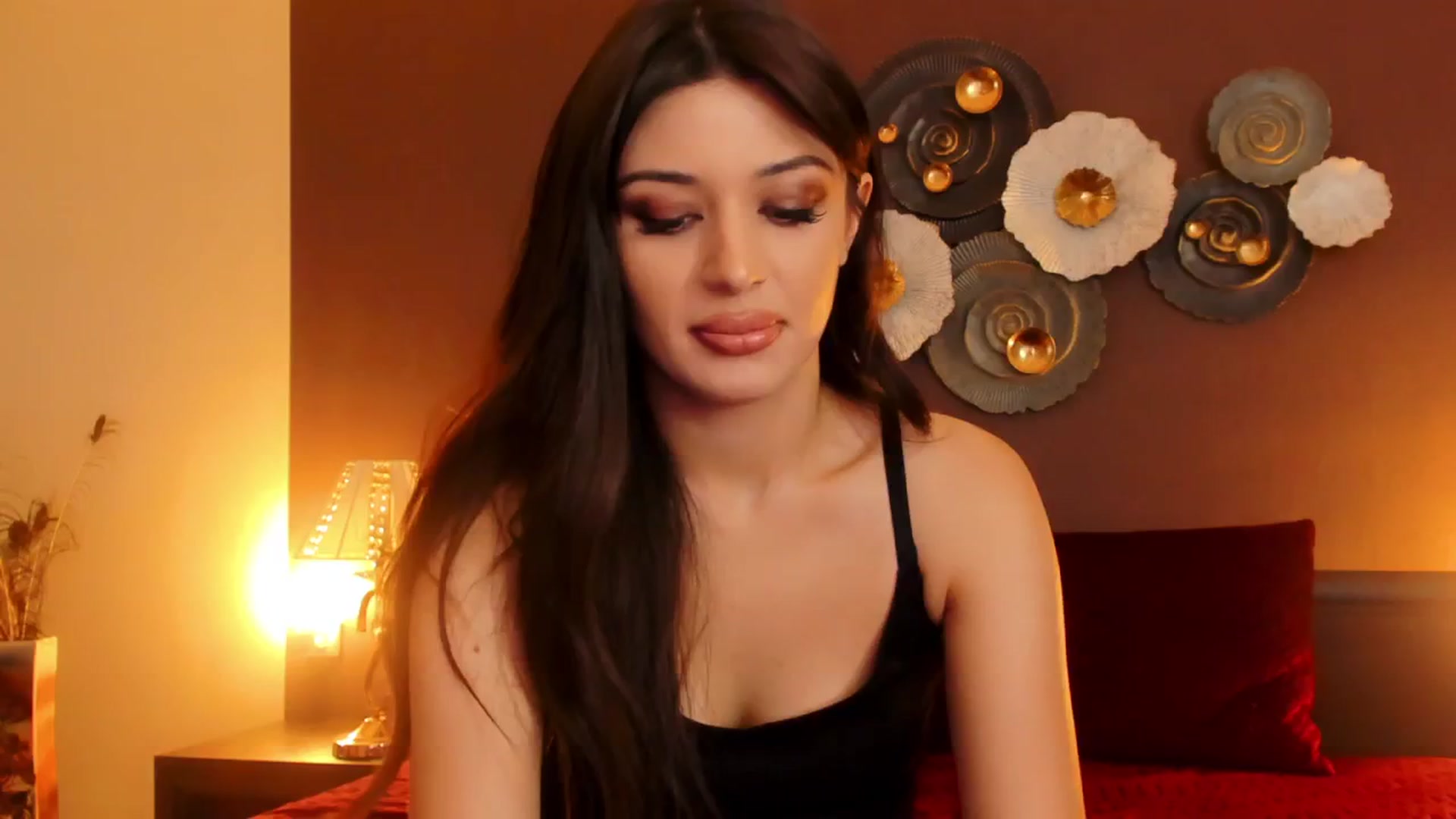 Gallery image thumbnail from Angel_on_Duty's myfreecams stream on, 07/18/2024, 22:25 image 12 of 20