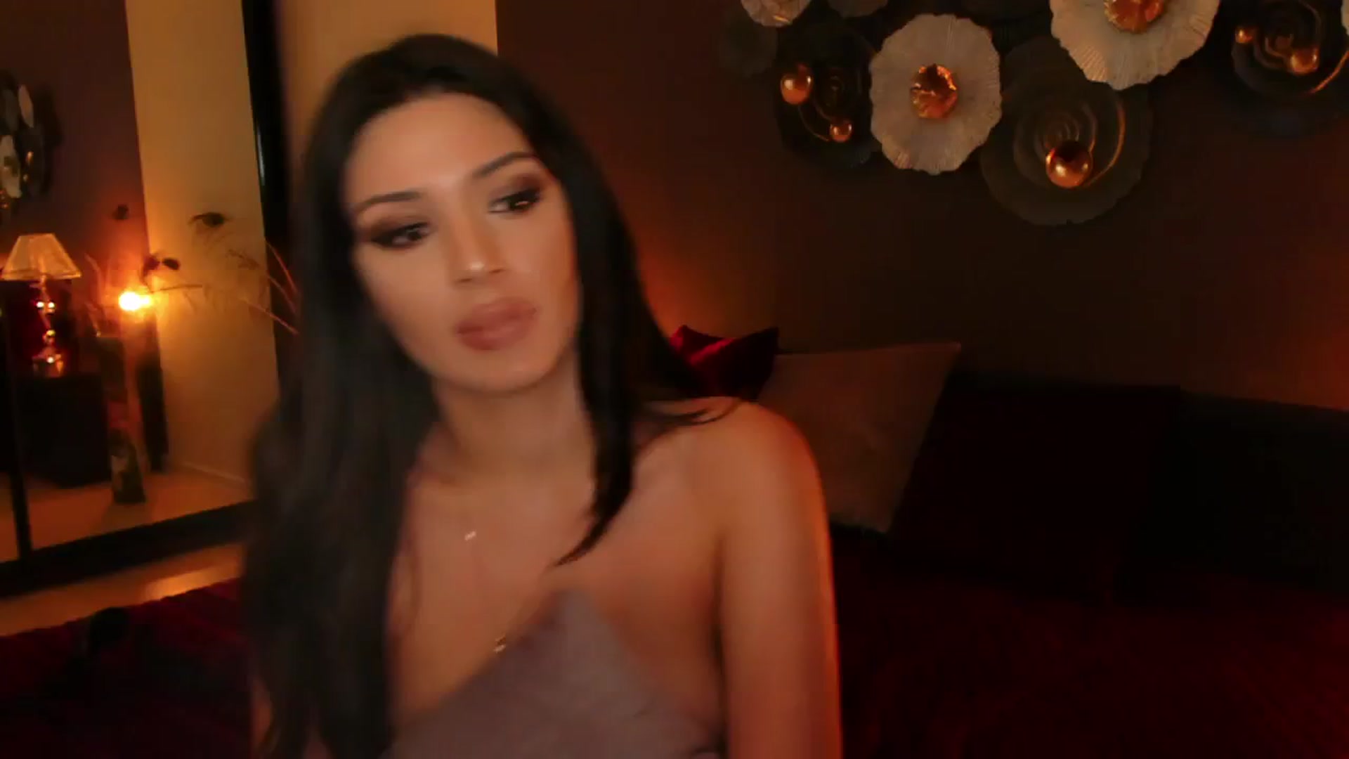 Gallery image thumbnail from Angel_on_Duty's myfreecams stream on, 07/23/2024, 21:02 image 17 of 20