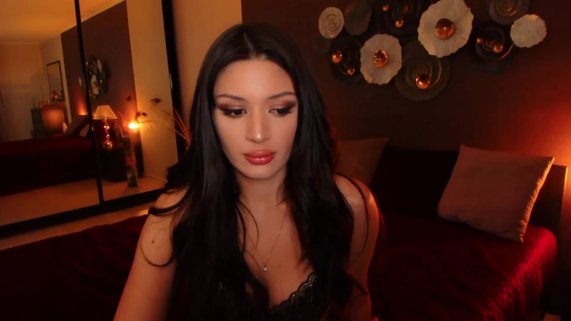 Gallery image thumbnail from Angel_on_Duty's myfreecams stream on, 07/23/2024, 21:02 image 1 of 20