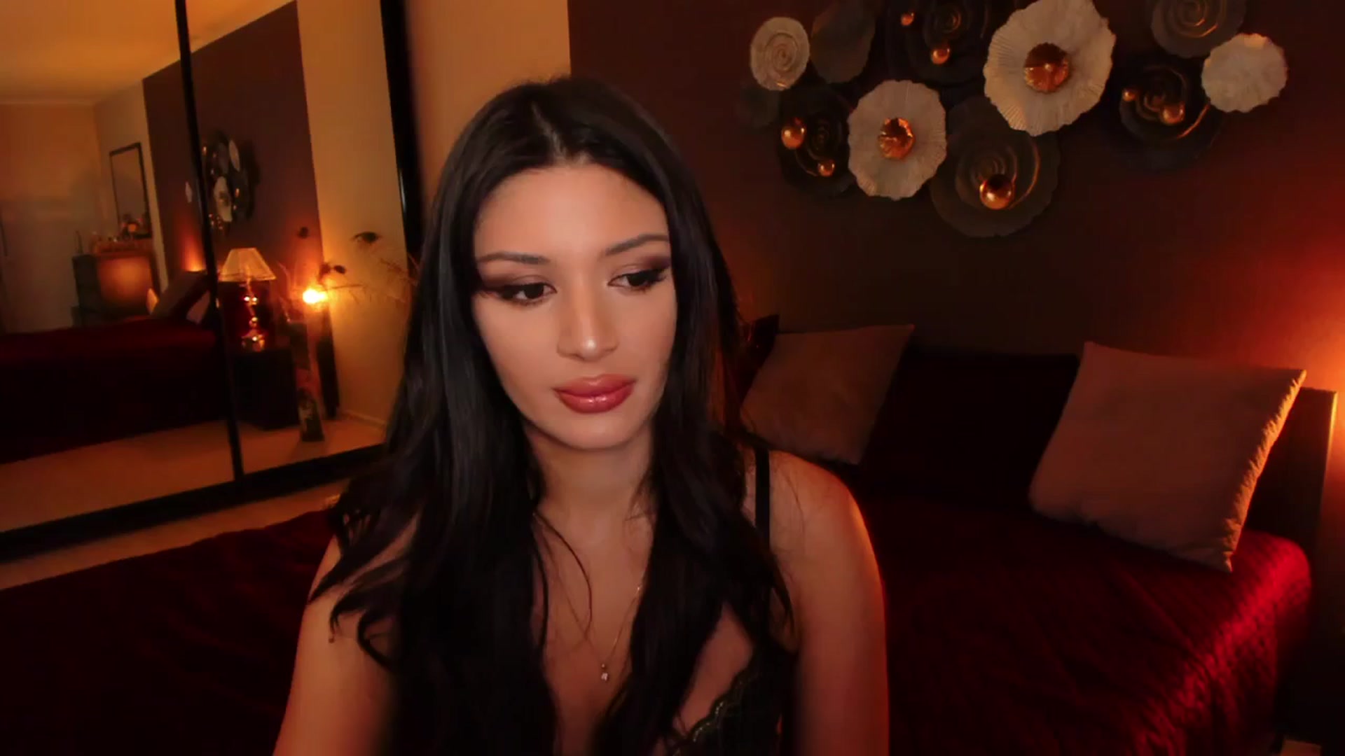 Gallery image thumbnail from Angel_on_Duty's myfreecams stream on, 07/23/2024, 21:02 image 8 of 20