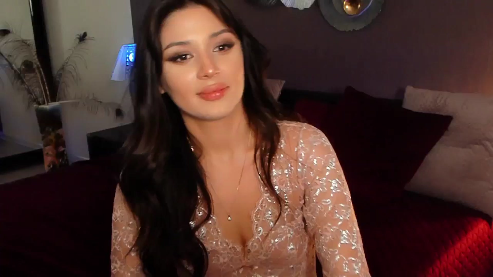 Gallery image thumbnail from Angel_on_Duty's myfreecams stream on, 07/27/2024, 21:33 image 11 of 20