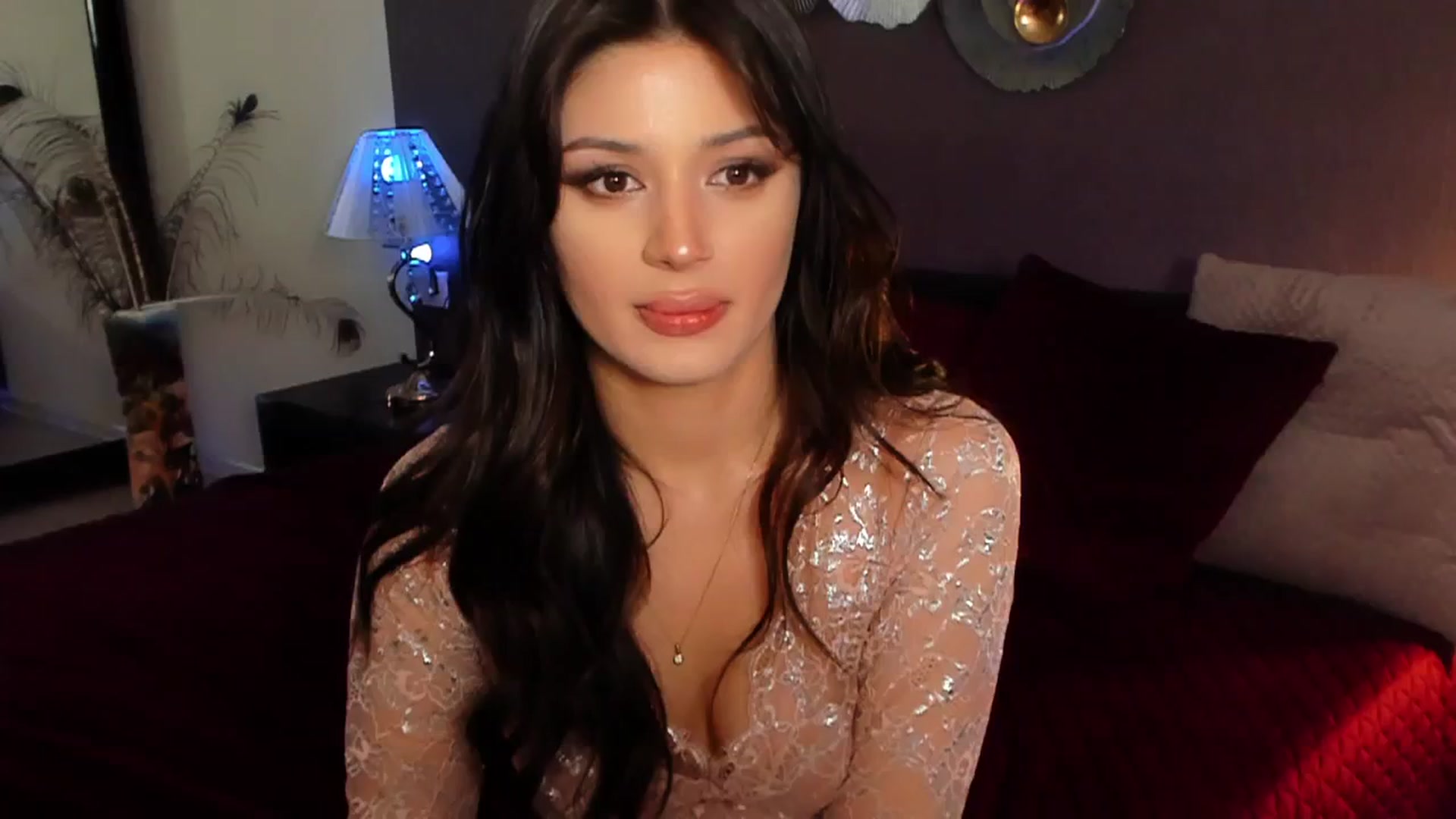Gallery image thumbnail from Angel_on_Duty's myfreecams stream on, 07/27/2024, 21:33 image 15 of 20