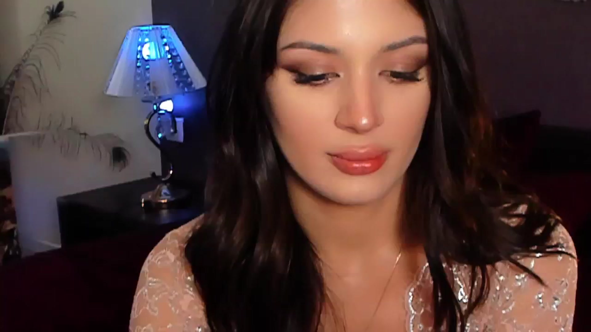 Gallery image thumbnail from Angel_on_Duty's myfreecams stream on, 07/27/2024, 22:08 image 1 of 20