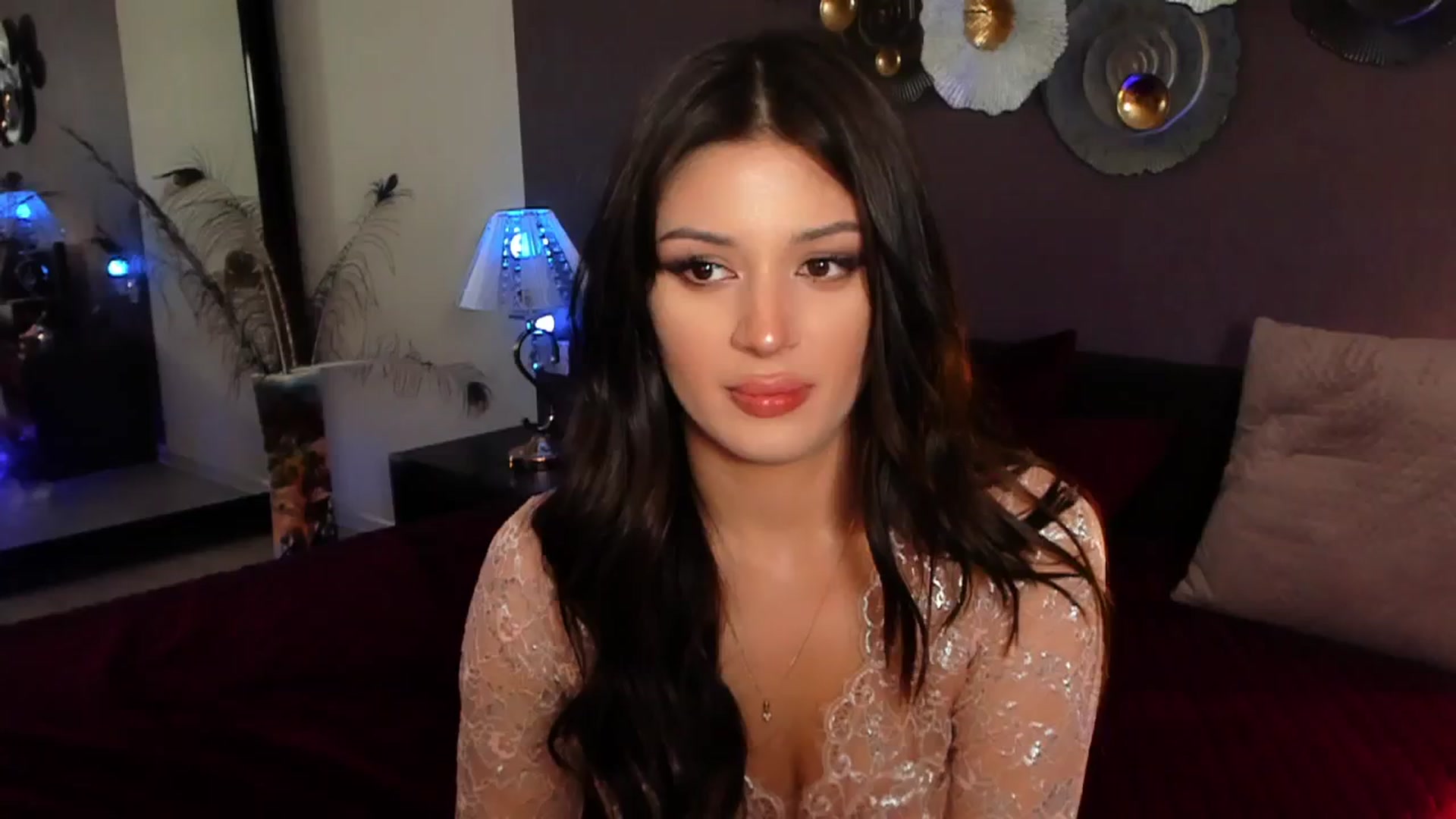 Gallery image thumbnail from Angel_on_Duty's myfreecams stream on, 07/27/2024, 22:08 image 6 of 20