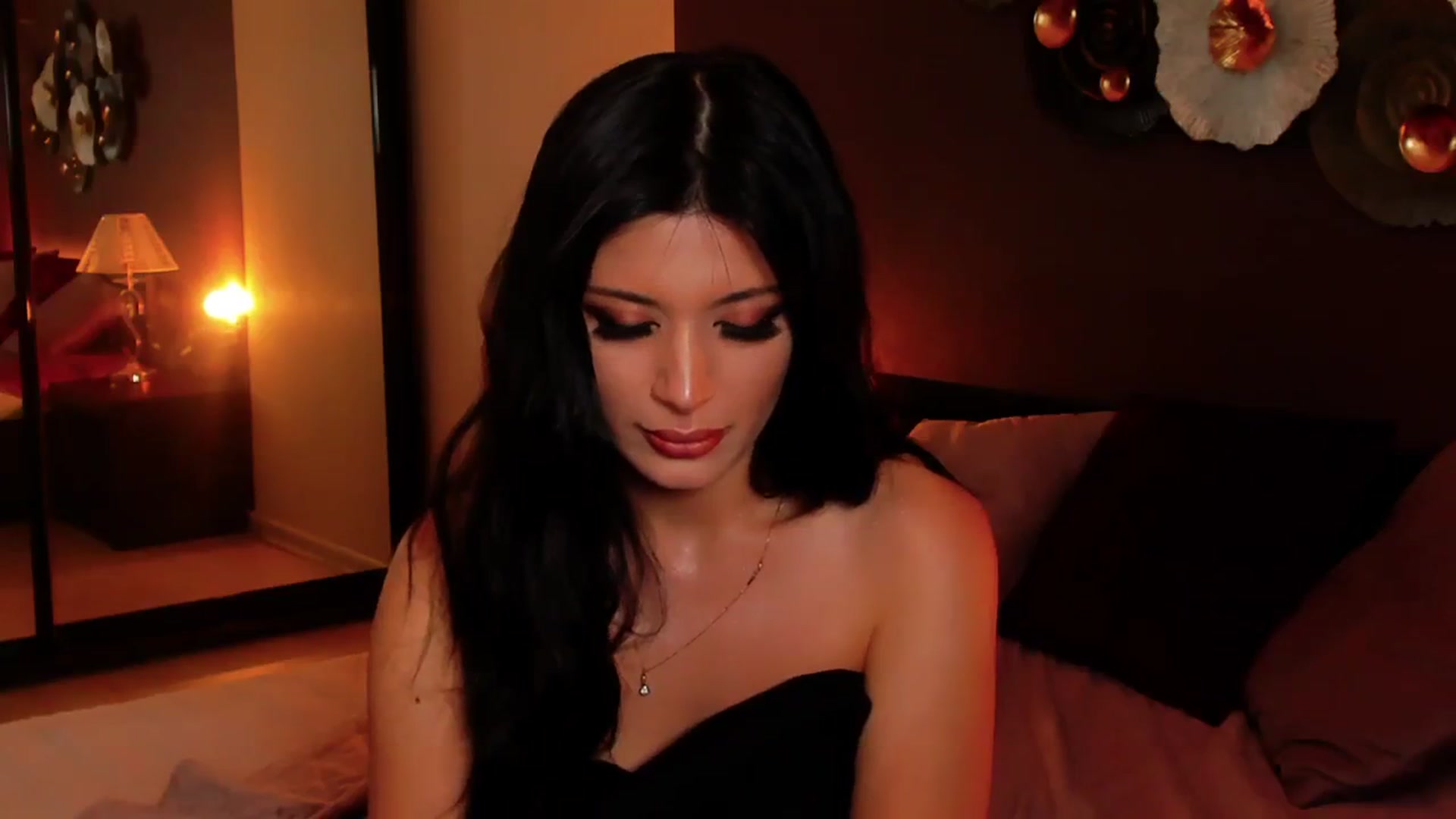 Gallery image thumbnail from Angel_on_Duty's myfreecams stream on, 08/22/2024, 22:44 image 18 of 20