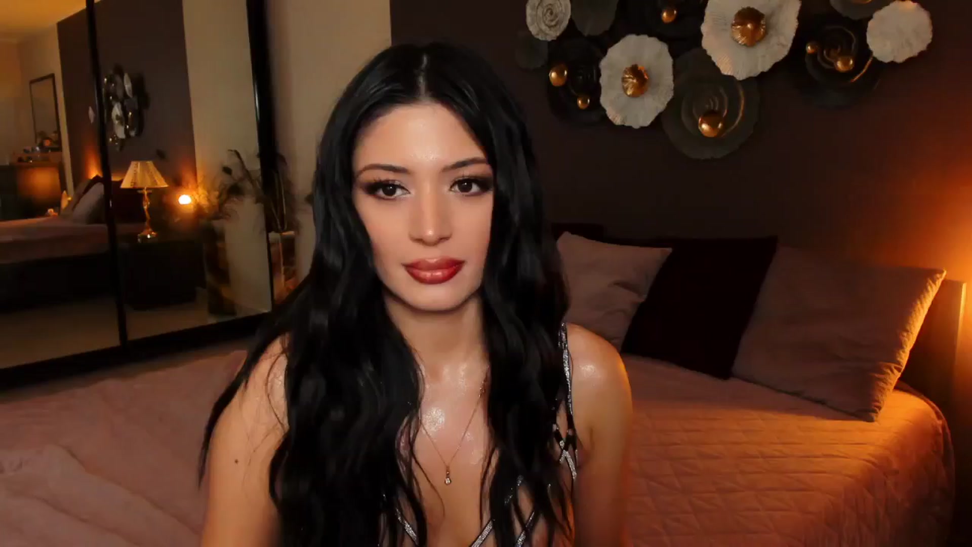 Gallery image thumbnail from Angel_on_Duty's myfreecams stream on, 09/02/2024, 20:23 image 17 of 20