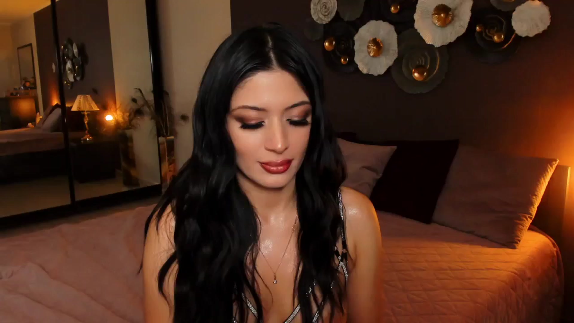 Gallery image thumbnail from Angel_on_Duty's myfreecams stream on, 09/02/2024, 20:23 image 13 of 20