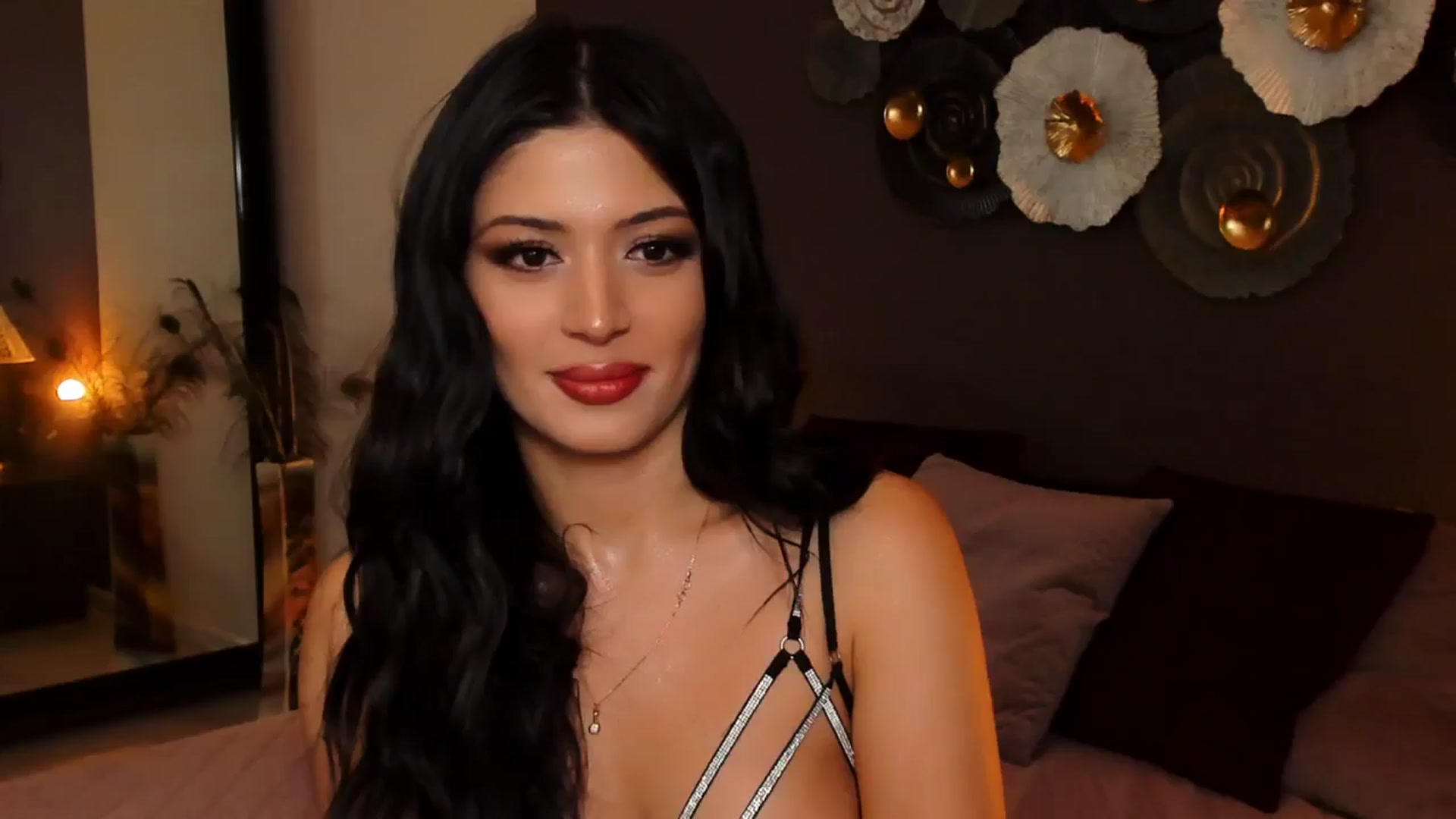 Gallery image thumbnail from Angel_on_Duty's myfreecams stream on, 09/02/2024, 21:12 image 17 of 20