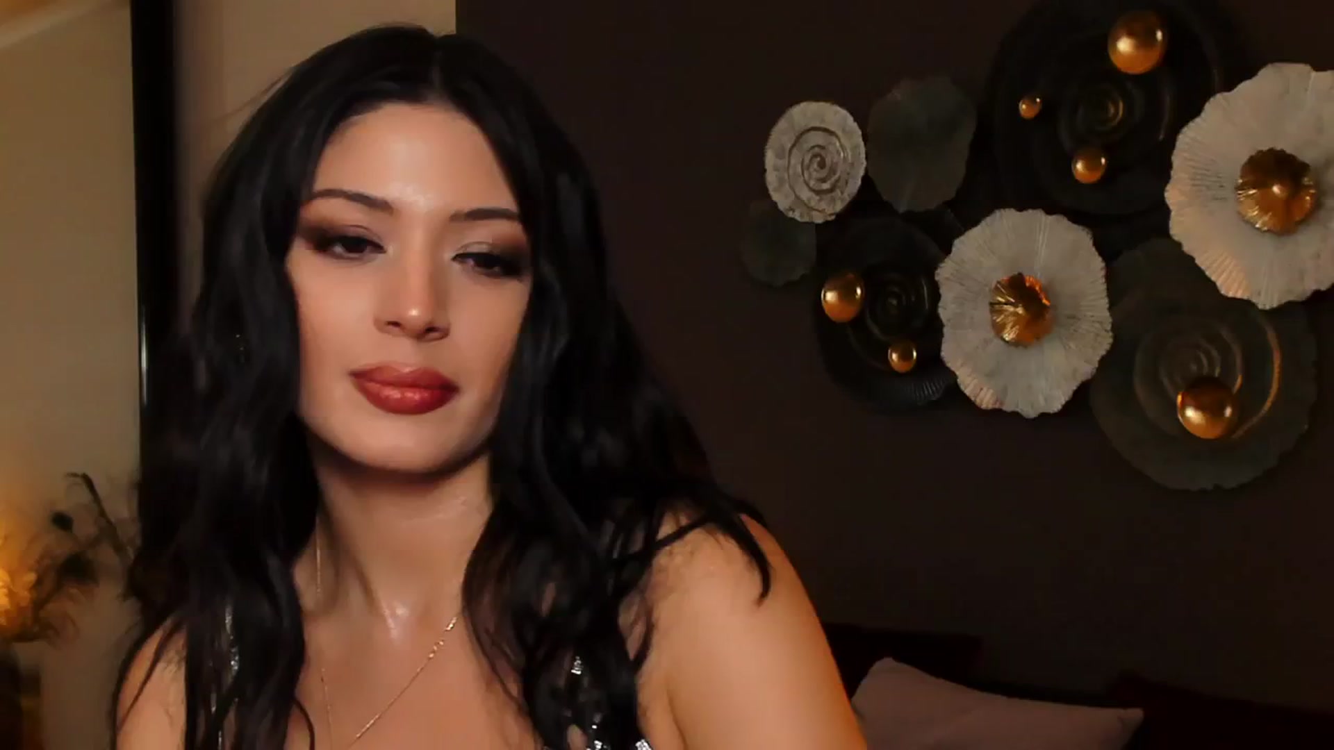 Gallery image thumbnail from Angel_on_Duty's myfreecams stream on, 09/02/2024, 22:03 image 4 of 20