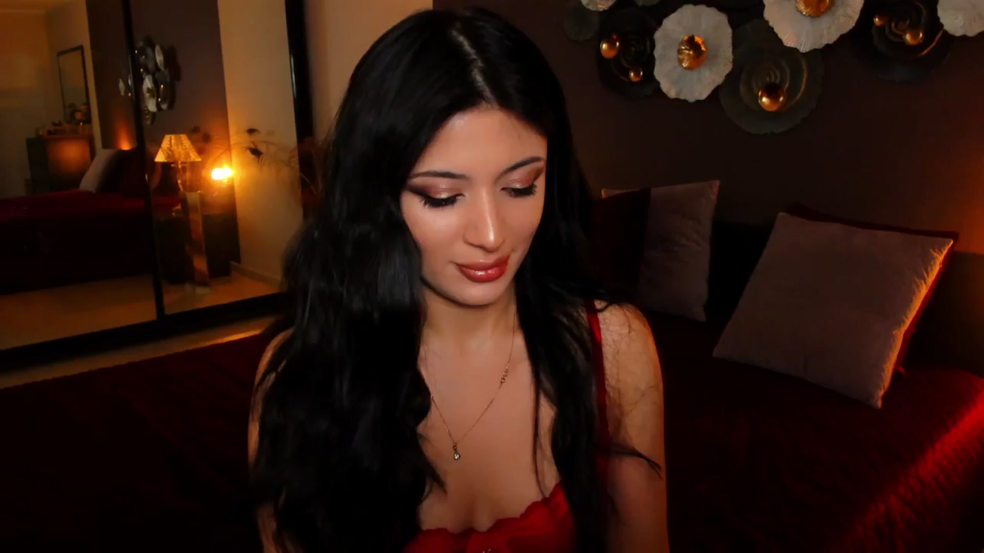 Gallery image thumbnail from Angel_on_Duty's myfreecams stream on, 09/10/2024, 21:32 image 14 of 20