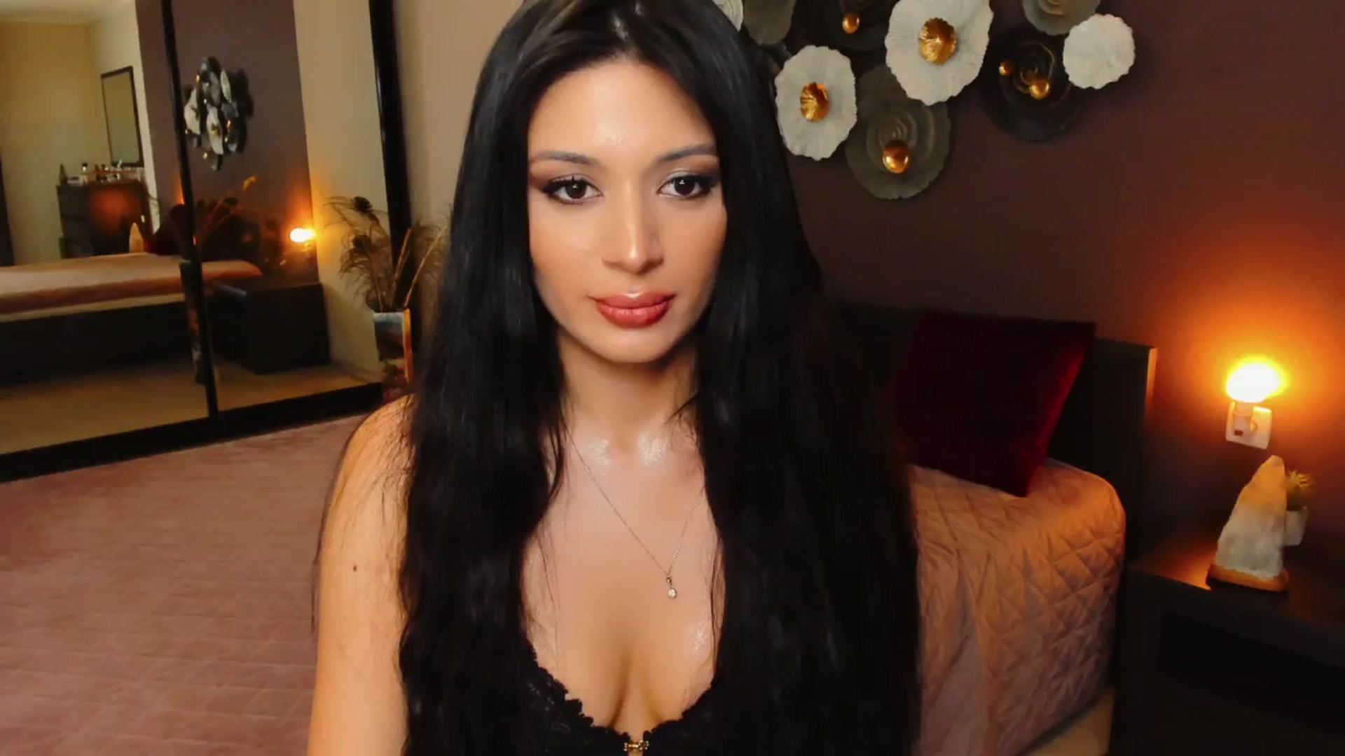 Gallery image thumbnail from Angel_on_Duty's myfreecams stream on, 10/03/2024, 23:29 image 13 of 20