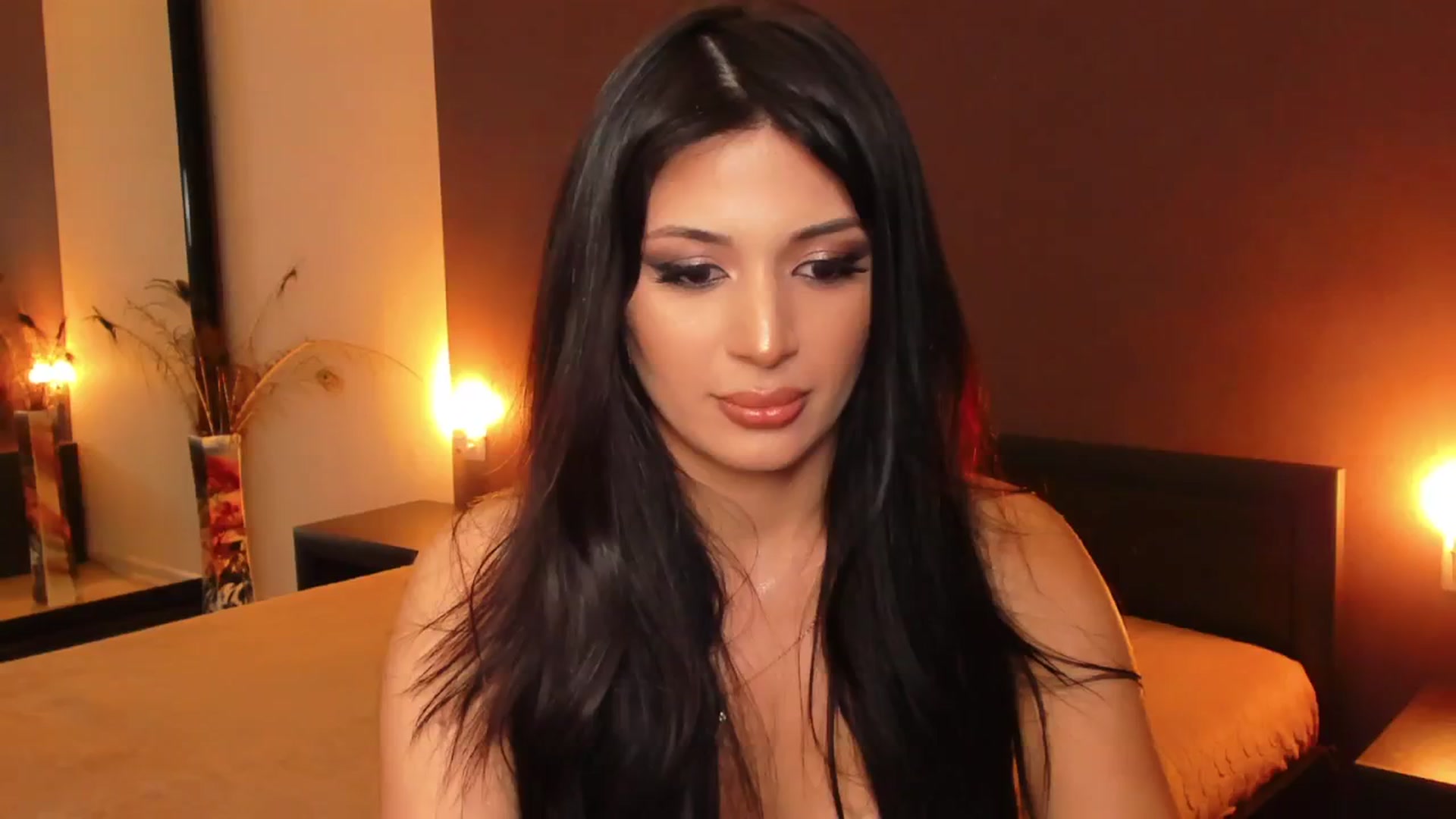 Gallery image thumbnail from Angel_on_Duty's myfreecams stream on, 10/17/2024, 24:52 image 20 of 20