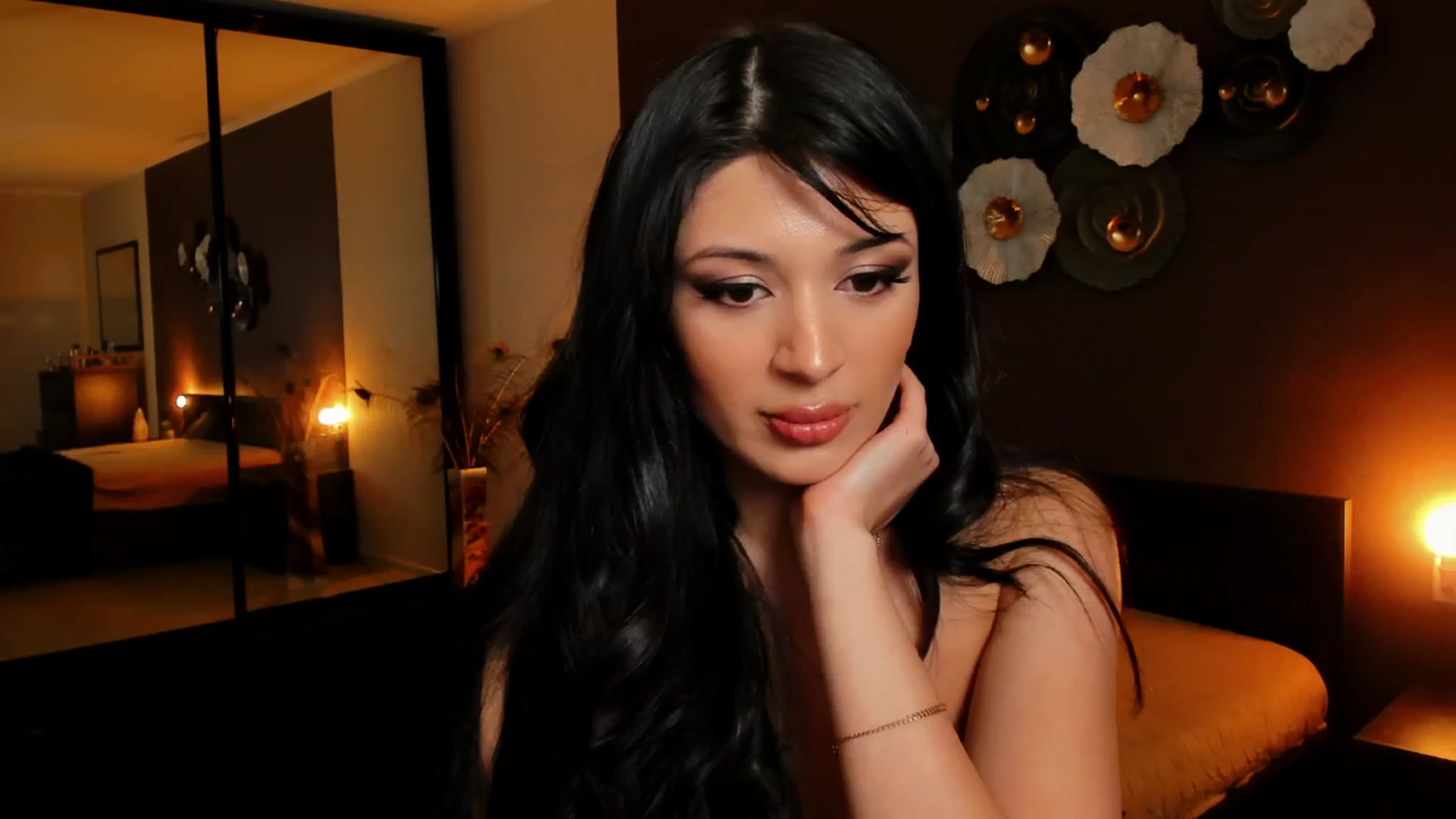 Gallery image thumbnail from Angel_on_Duty's myfreecams stream on, 10/20/2024, 22:34 image 17 of 20