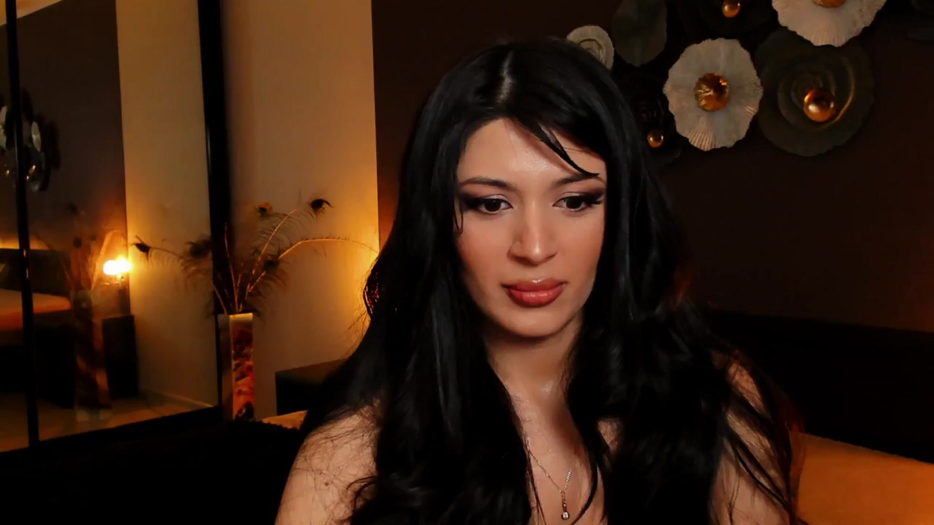 Gallery image thumbnail from Angel_on_Duty's myfreecams stream on, 10/20/2024, 22:34 image 9 of 20
