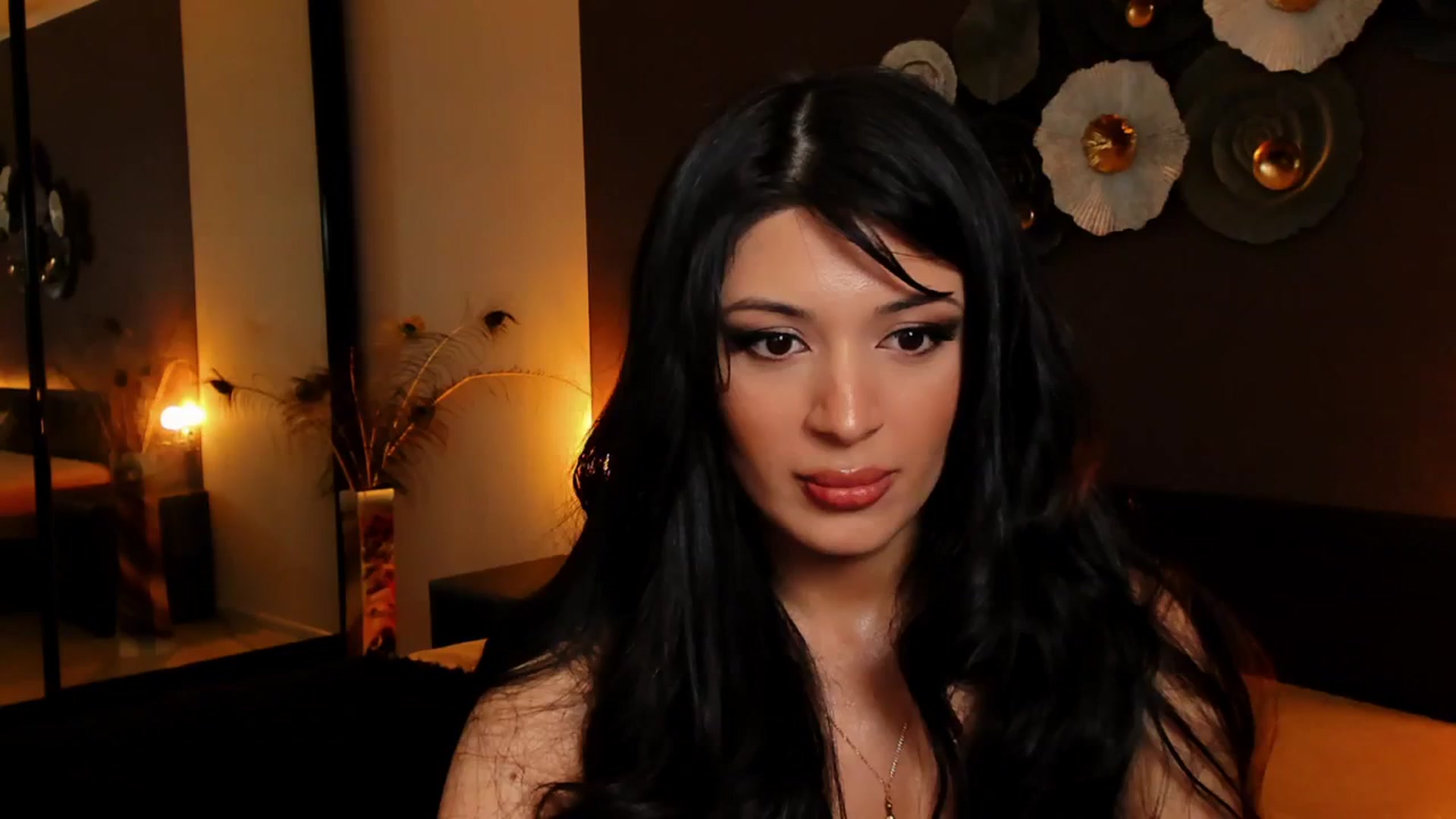 Gallery image thumbnail from Angel_on_Duty's myfreecams stream on, 10/20/2024, 22:34 image 7 of 20