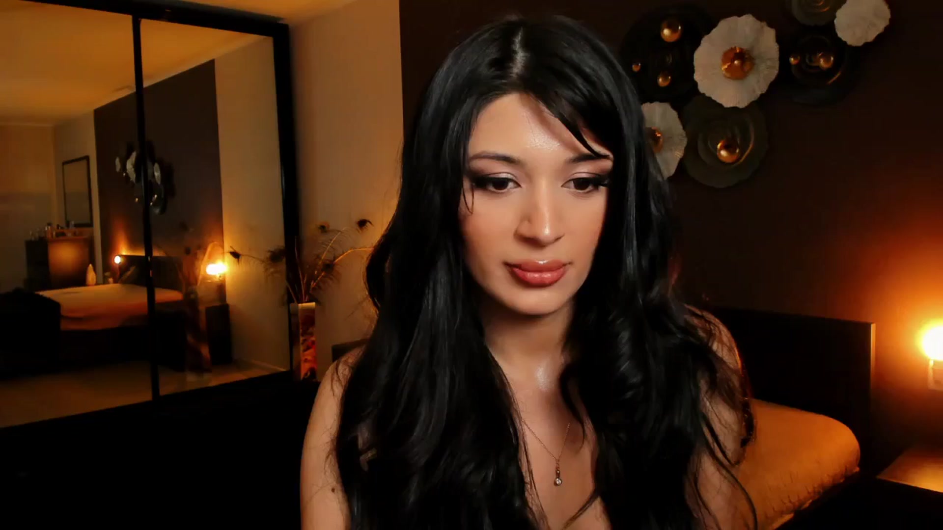 Gallery image thumbnail from Angel_on_Duty's myfreecams stream on, 10/20/2024, 22:34 image 16 of 20