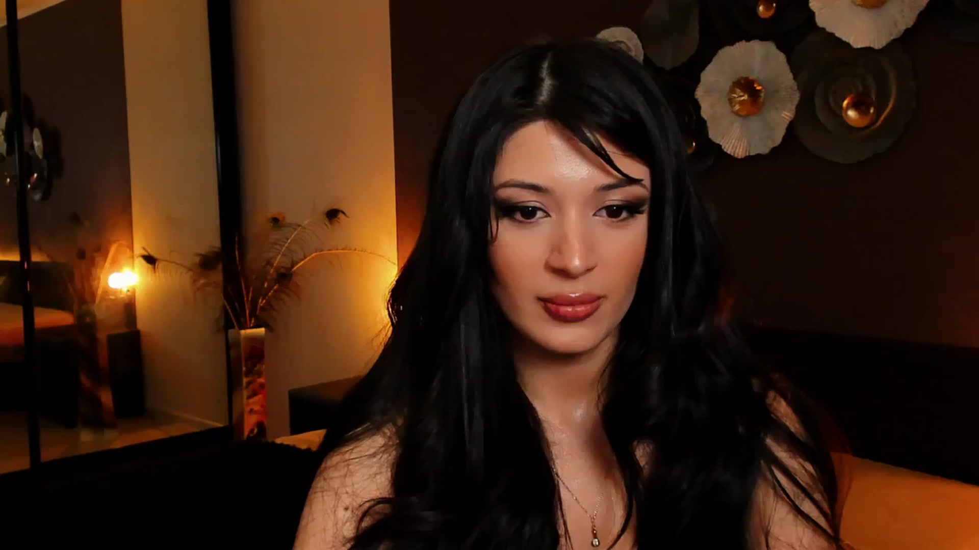 Gallery image thumbnail from Angel_on_Duty's myfreecams stream on, 10/20/2024, 22:34 image 6 of 20