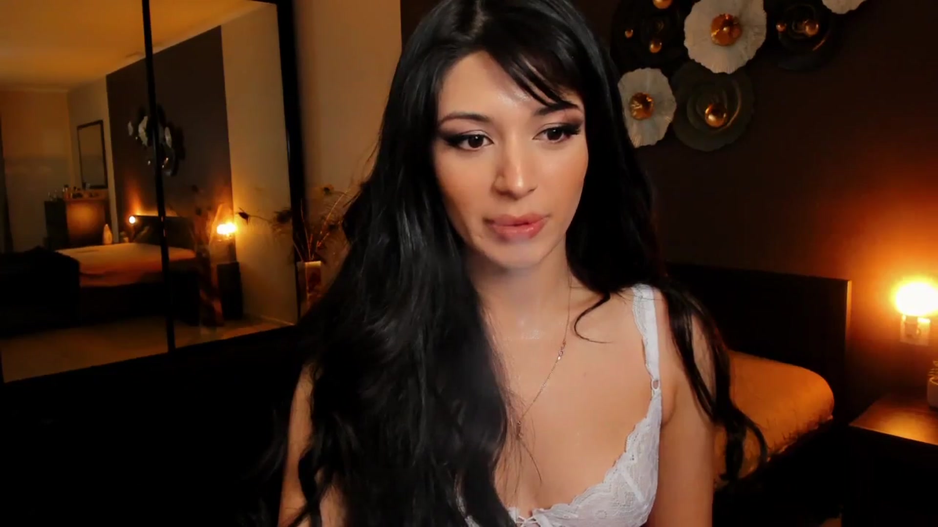 Gallery image thumbnail from Angel_on_Duty's myfreecams stream on, 10/20/2024, 23:23 image 2 of 20