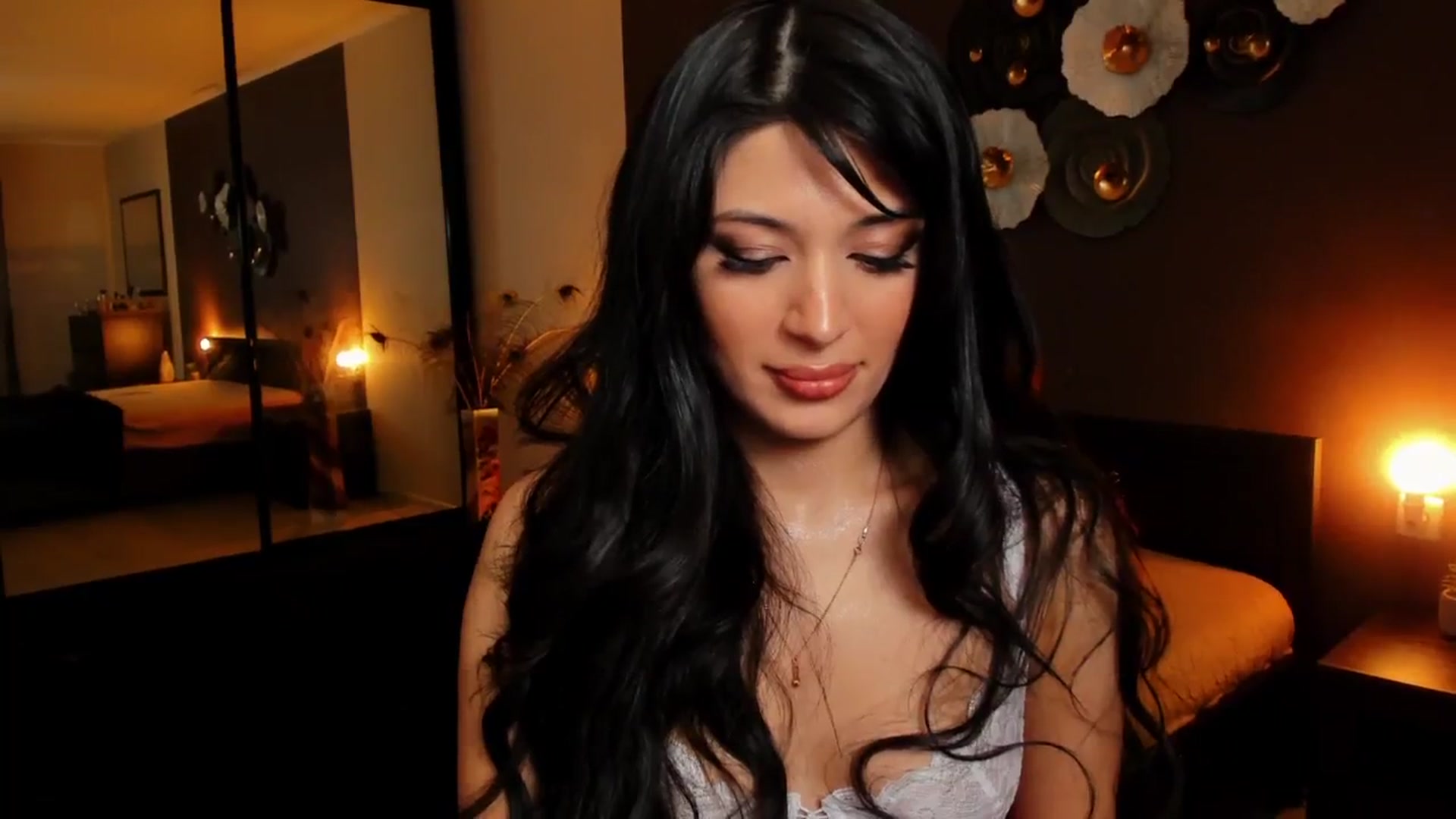 Gallery image thumbnail from Angel_on_Duty's myfreecams stream on, 10/20/2024, 23:23 image 16 of 20