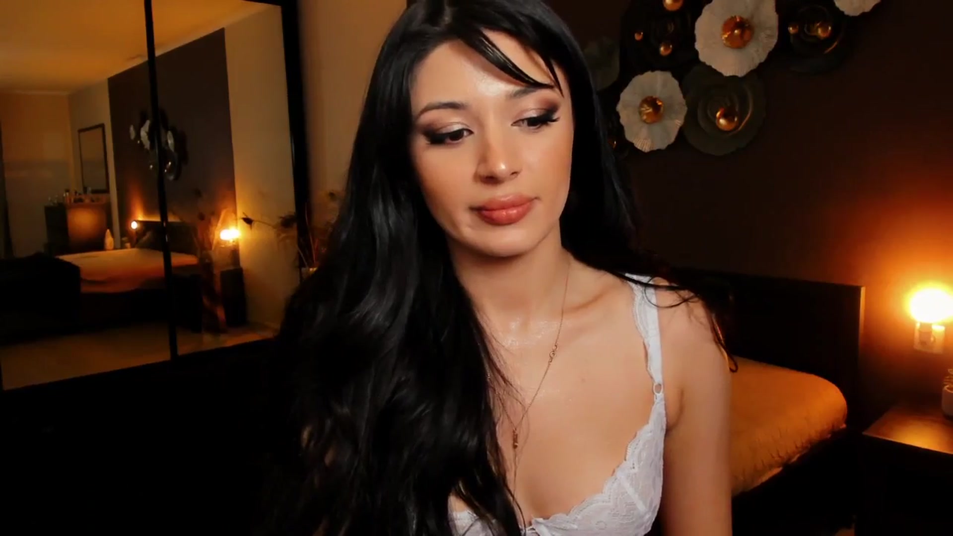 Gallery image thumbnail from Angel_on_Duty's myfreecams stream on, 10/20/2024, 23:23 image 11 of 20