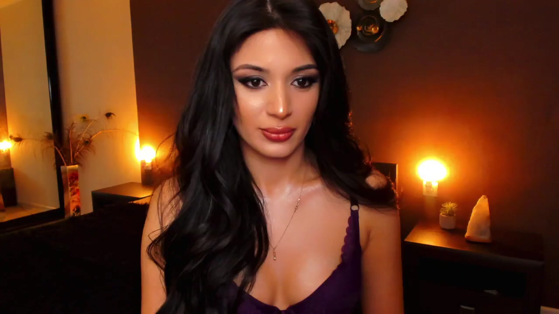 Gallery image thumbnail from Angel_on_Duty's myfreecams stream on, 10/21/2024, 21:30 image 6 of 20