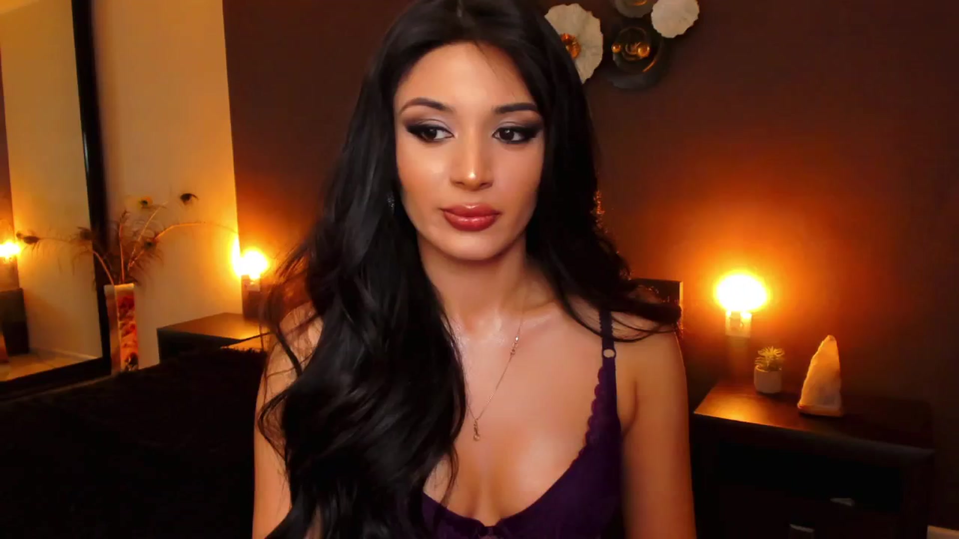 Gallery image thumbnail from Angel_on_Duty's myfreecams stream on, 10/21/2024, 21:30 image 18 of 20