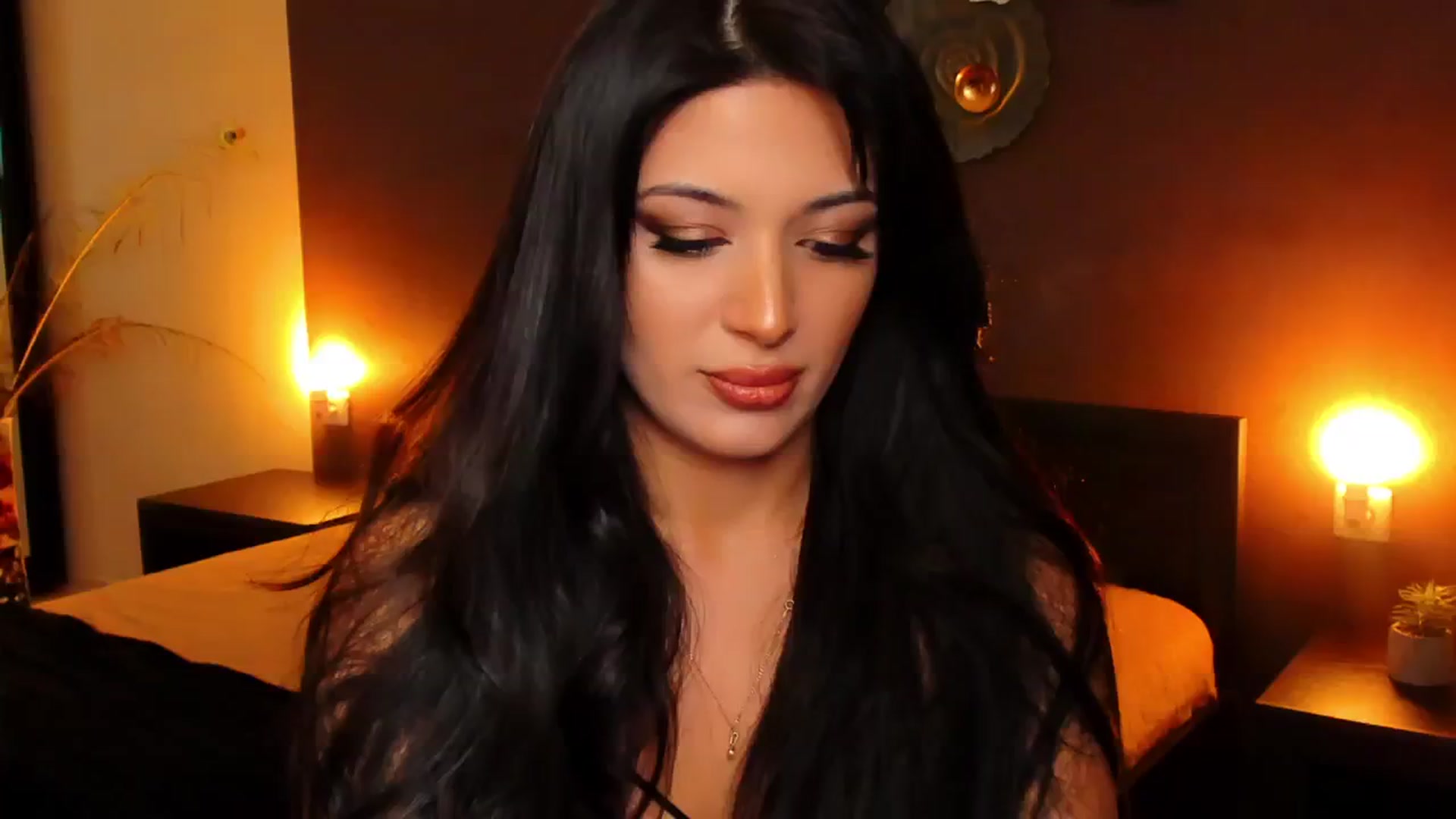 Gallery image thumbnail from Angel_on_Duty's myfreecams stream on, 10/24/2024, 21:55 image 10 of 20