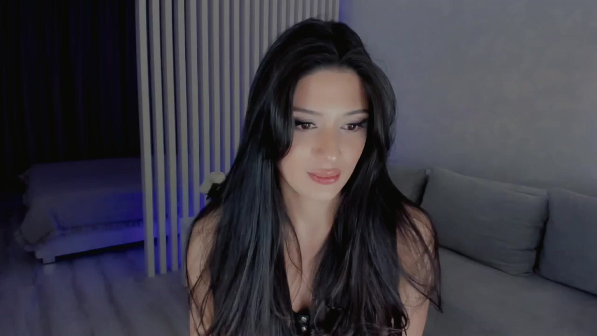 Gallery image thumbnail from Angel_on_Duty's myfreecams stream on, 02/23/2025, 01:36 image 14 of 20