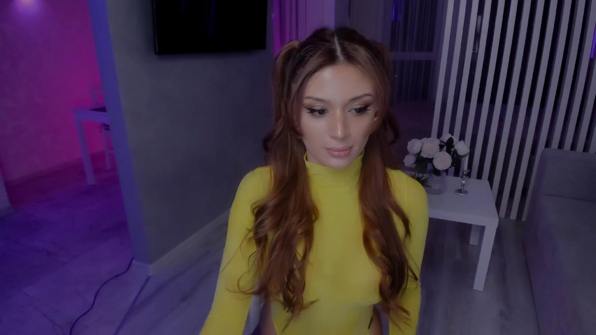 Gallery image thumbnail from Angel_on_Duty's myfreecams stream on, 04/11/2025, 21:10 image 7 of 20