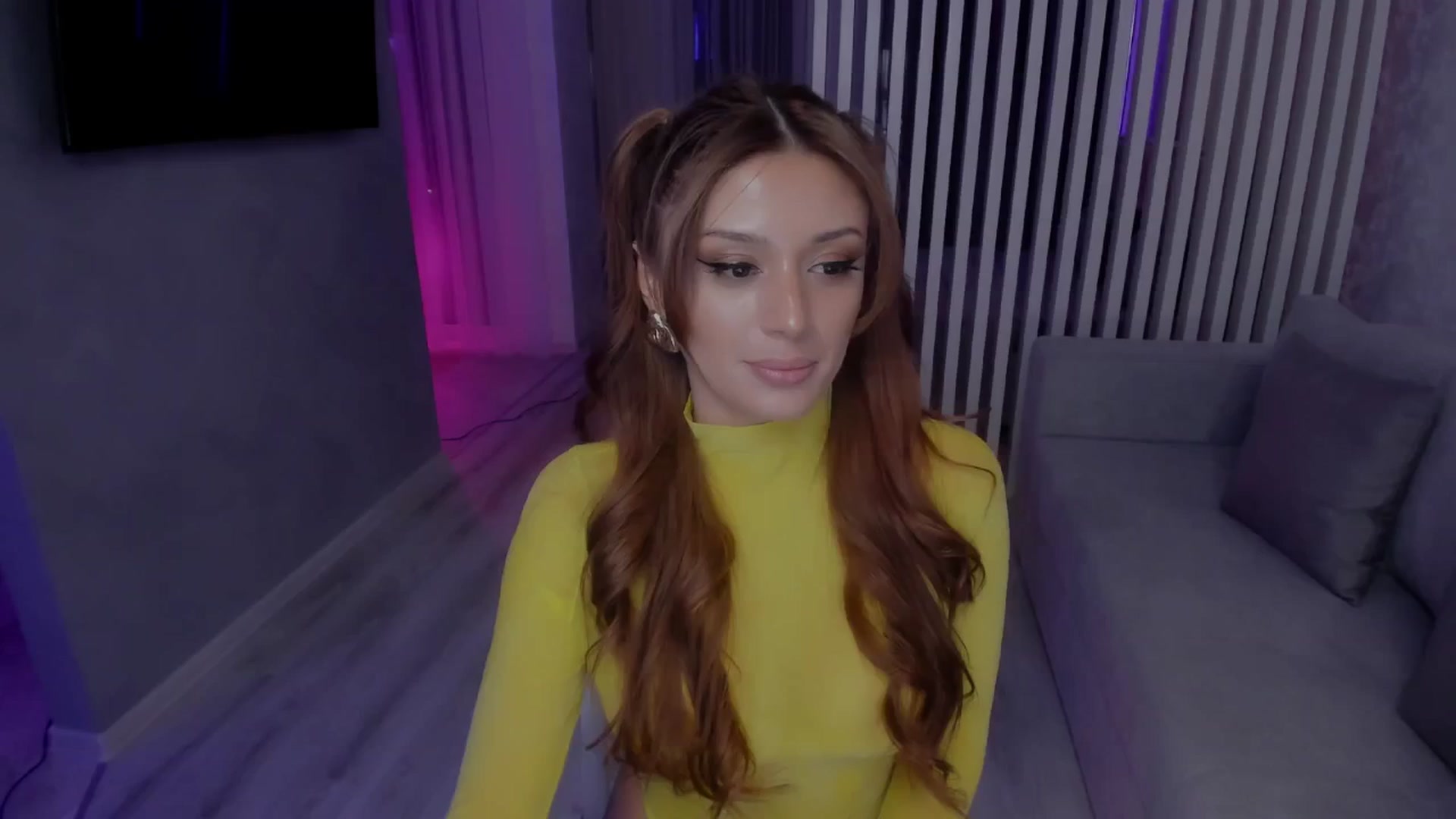 Gallery image thumbnail from Angel_on_Duty's myfreecams stream on, 04/11/2025, 21:10 image 19 of 20