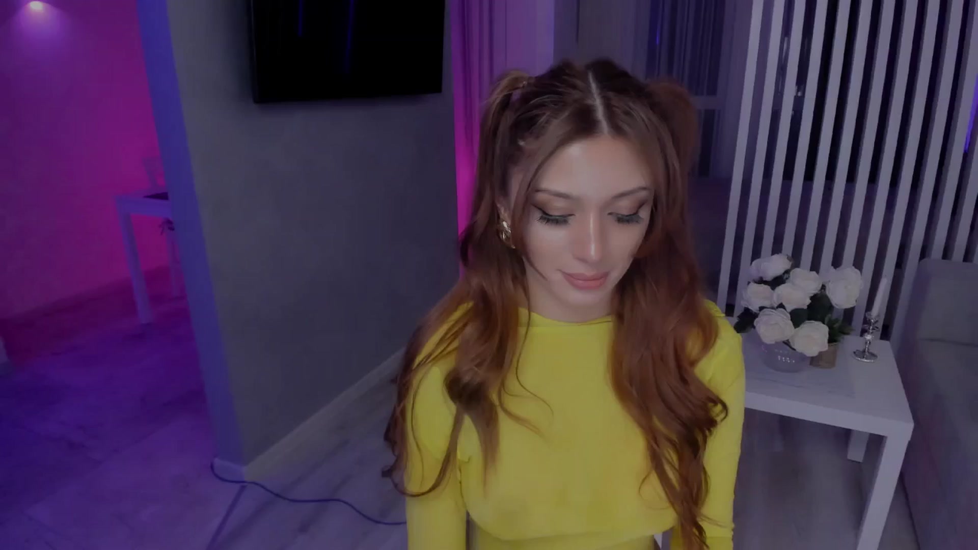 Gallery image thumbnail from Angel_on_Duty's myfreecams stream on, 04/12/2025, 24:51 image 5 of 20
