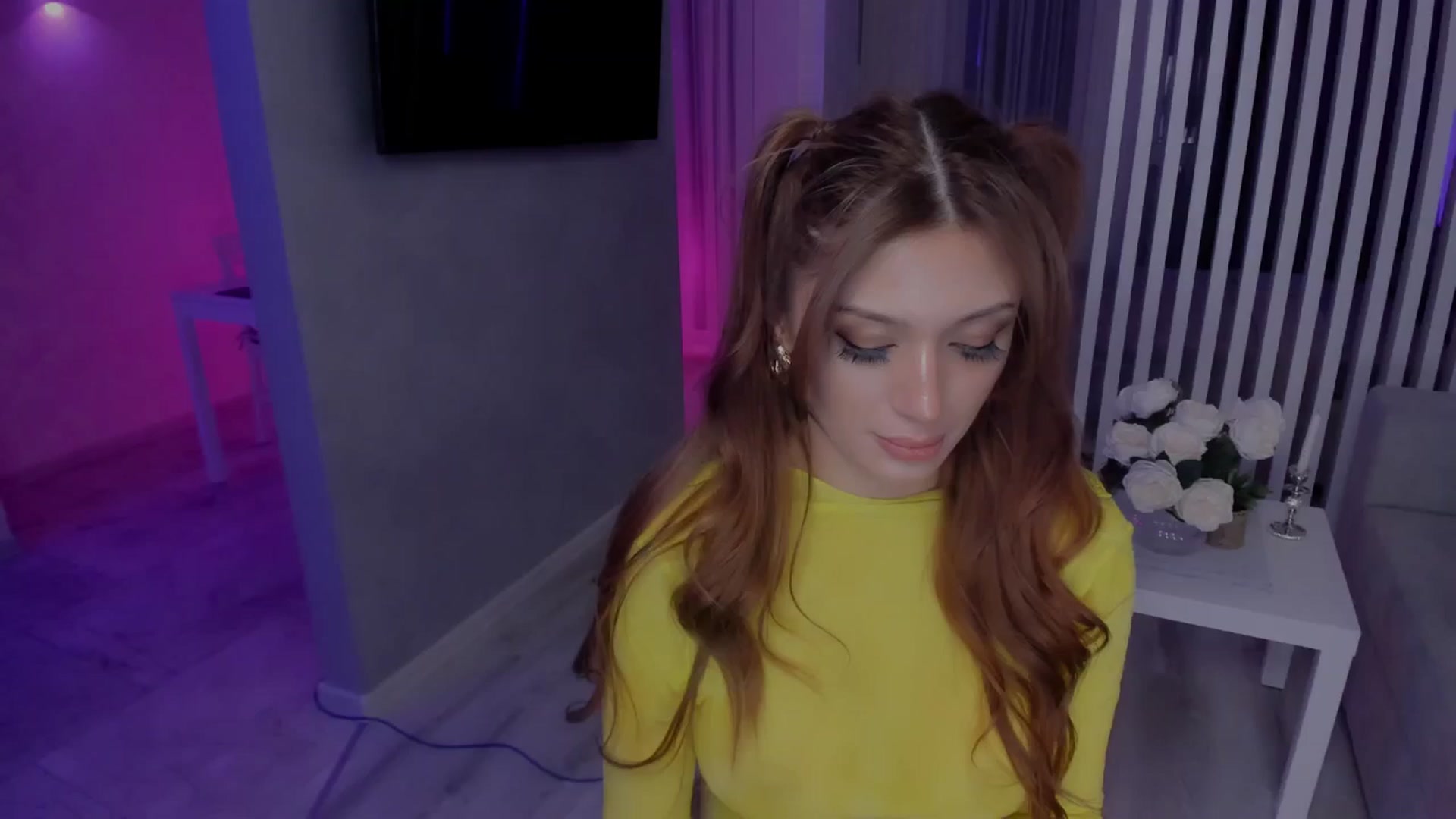 Gallery image thumbnail from Angel_on_Duty's myfreecams stream on, 04/12/2025, 24:51 image 7 of 20