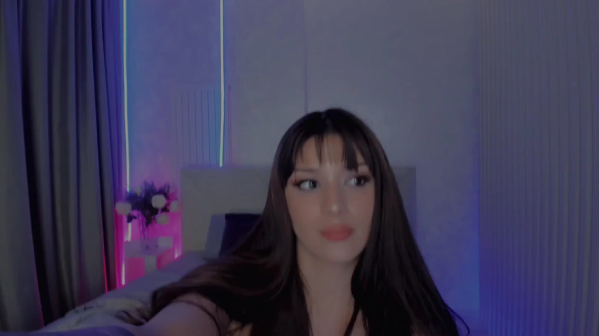 Gallery image thumbnail from Angel_on_Duty's myfreecams stream on, 05/02/2025, 24:08 image 12 of 20