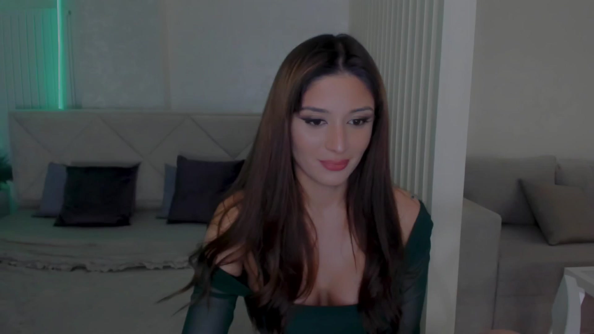 Gallery image thumbnail from Angel_on_Duty's myfreecams stream on, 05/21/2025, 23:29 image 8 of 20