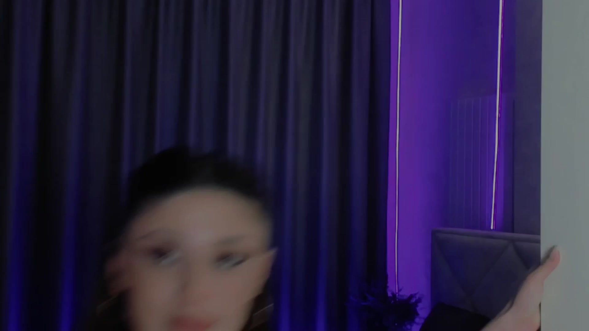 Gallery image thumbnail from Angel_on_Duty's myfreecams stream on, 06/01/2025, 23:26 image 17 of 20