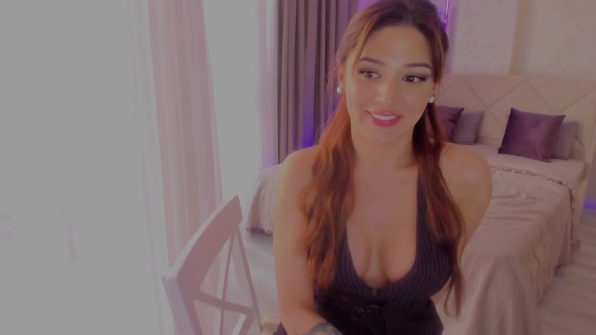 Gallery image thumbnail from Angel_on_Duty's myfreecams stream on, 06/07/2025, 02:30 image 16 of 20