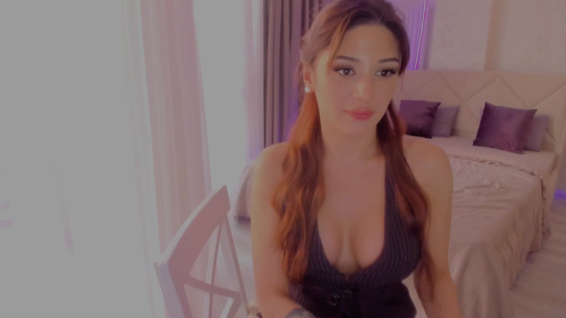 Gallery image thumbnail from Angel_on_Duty's myfreecams stream on, 06/07/2025, 02:30 image 17 of 20