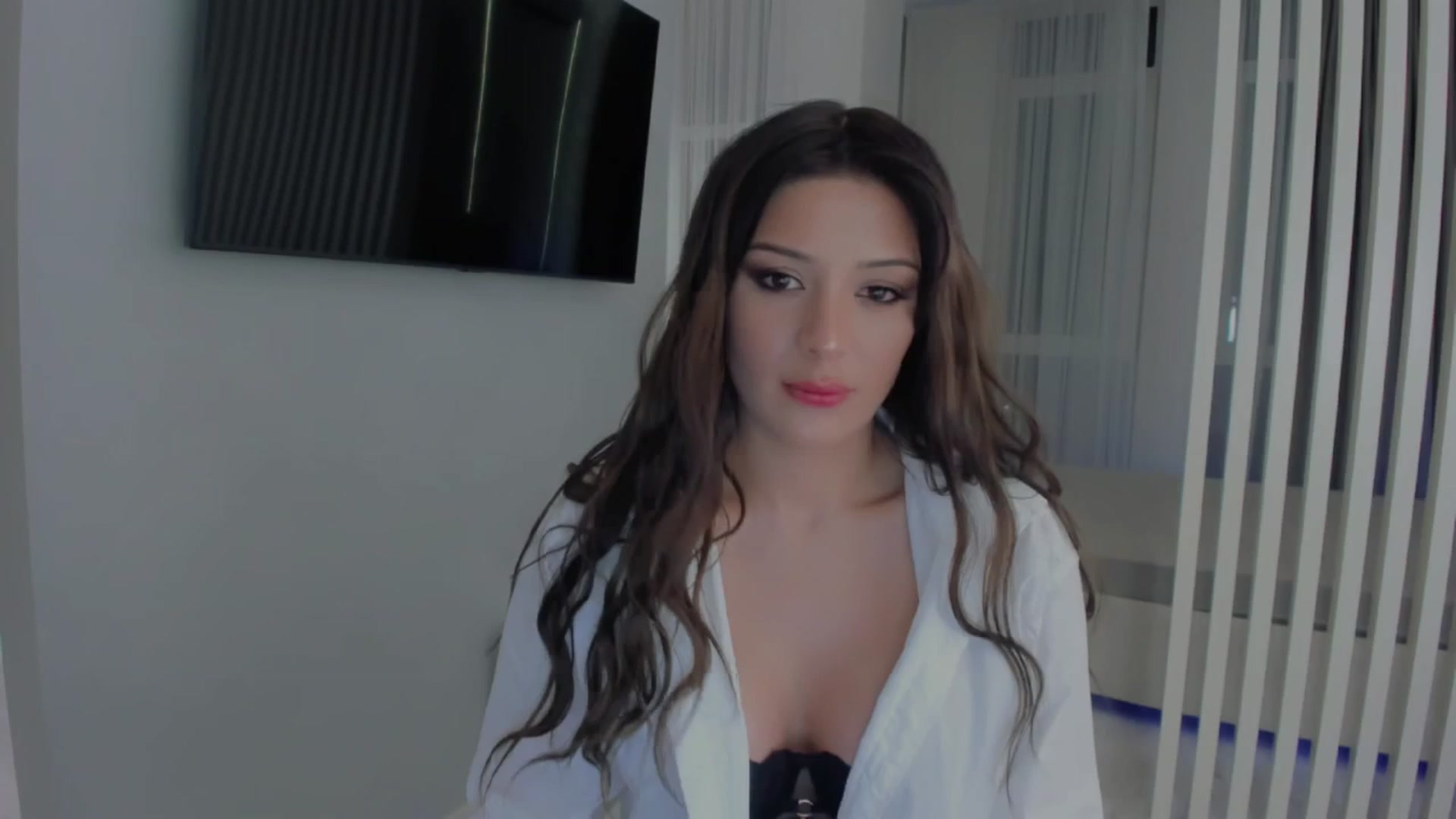 Gallery image thumbnail from Angel_on_Duty's myfreecams stream on, 07/09/2025, 24:20 image 8 of 20