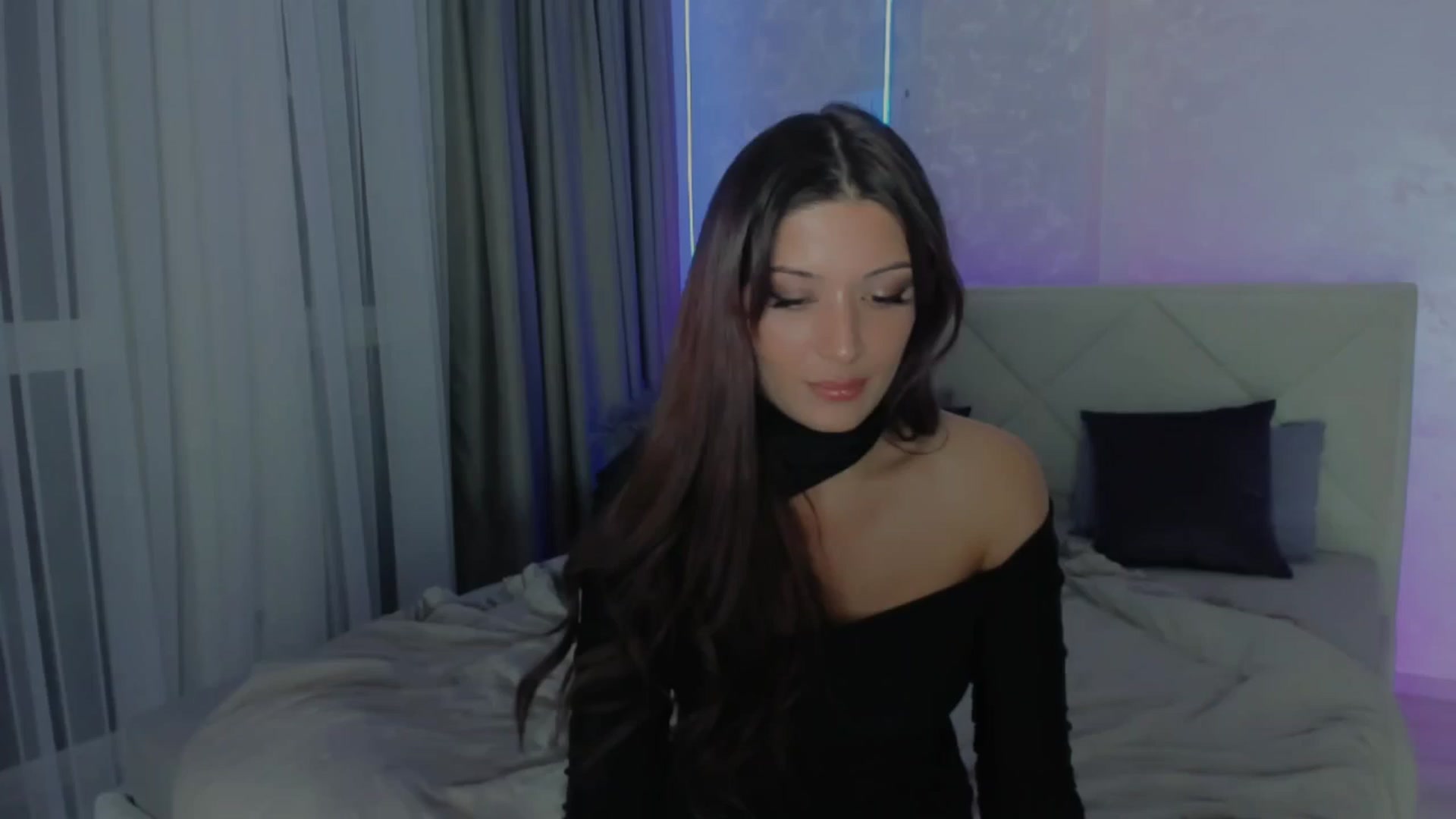 Gallery image thumbnail from Angel_on_Duty's myfreecams stream on, 07/25/2025, 22:57 image 9 of 20